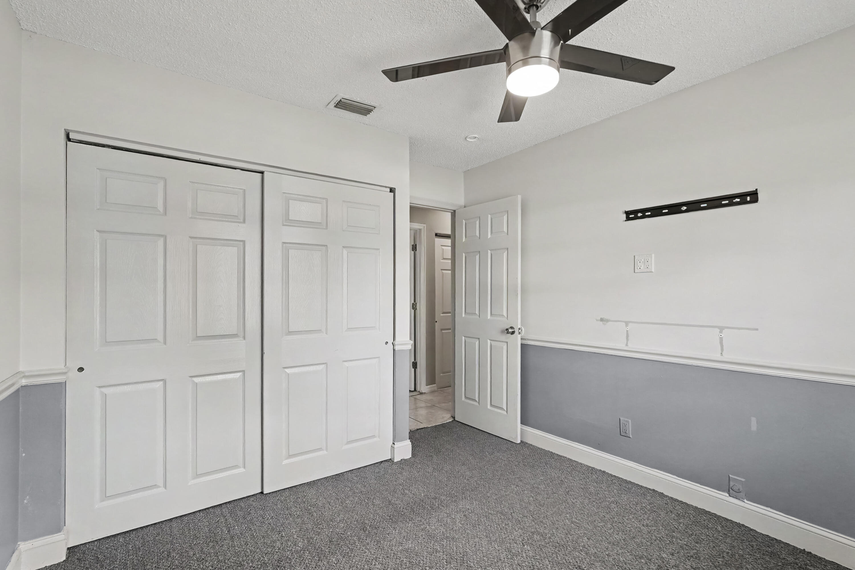 502 Ne Solida Circle Property Photo 12