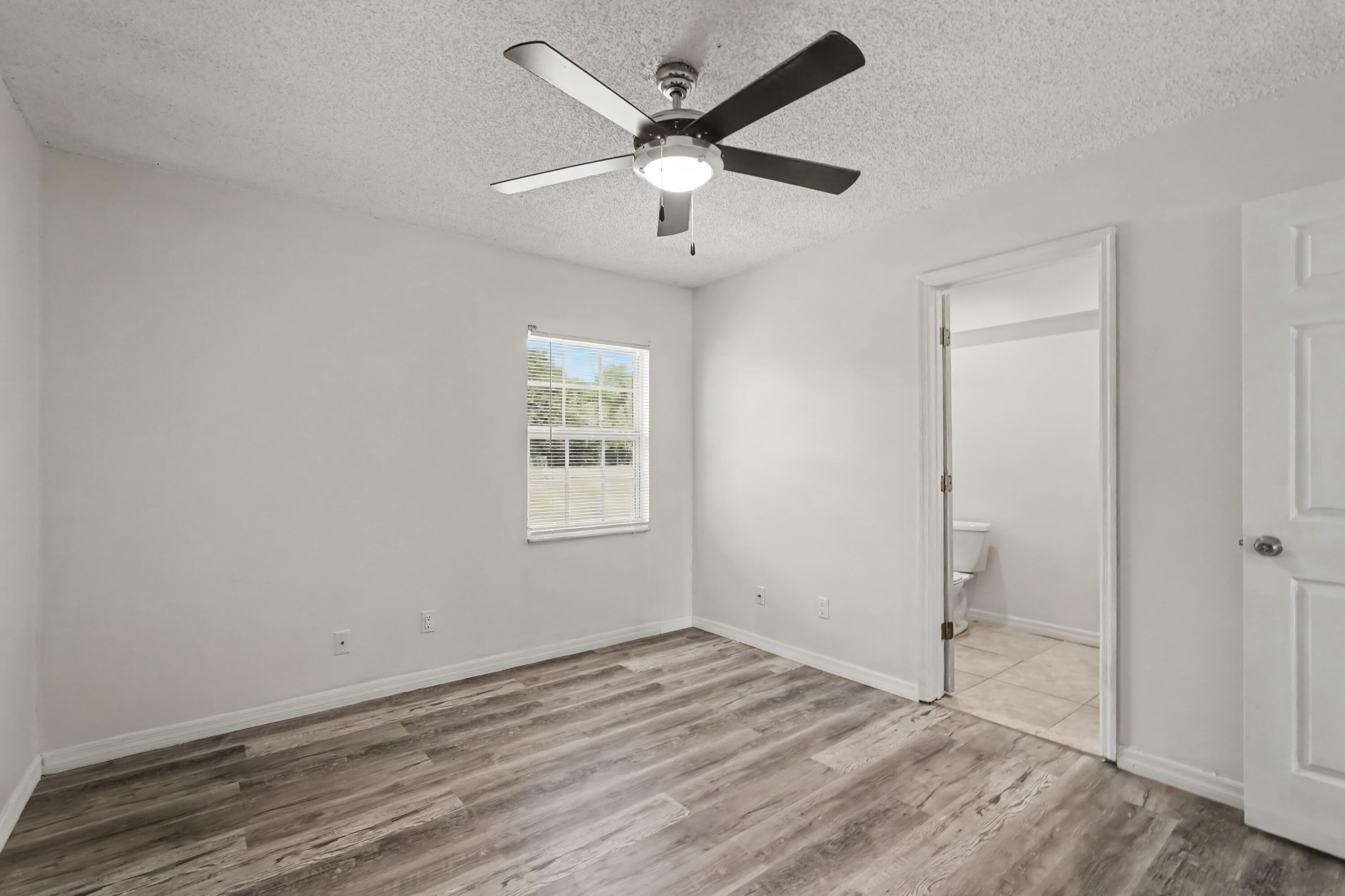 502 Ne Solida Circle Property Photo 16