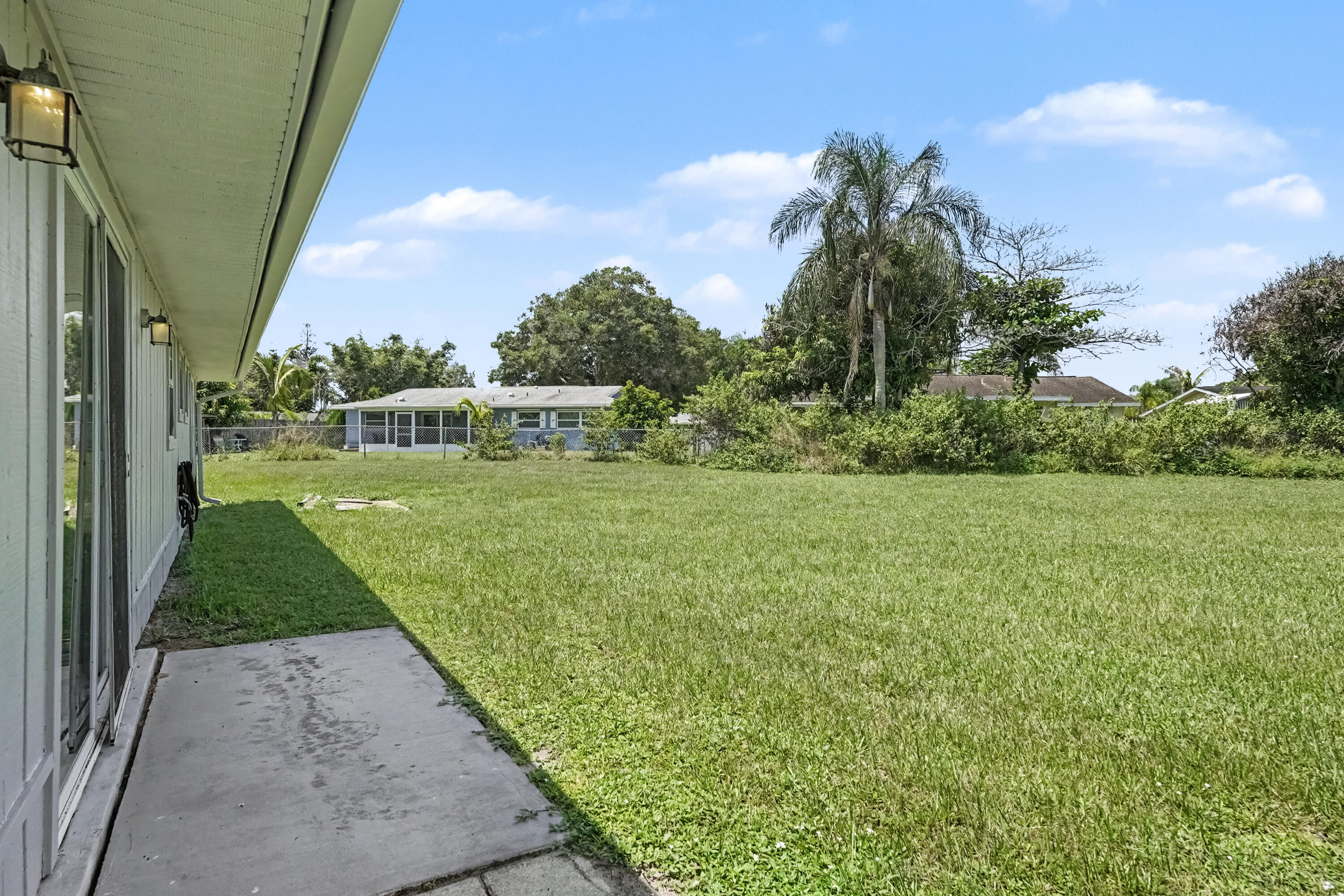502 Ne Solida Circle Property Photo 29