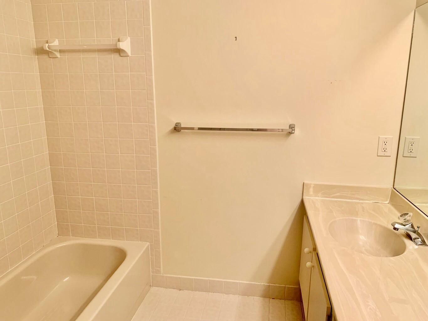 723 Windermere Way Property Photo 16