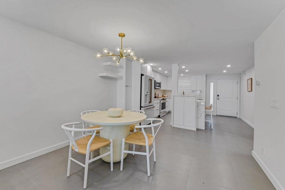 765 Jeffery Street 101 Property Photo 9