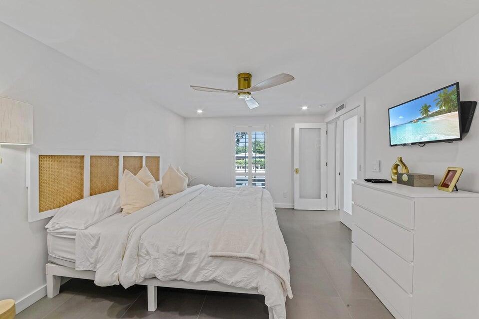 765 Jeffery Street 101 Property Photo 15