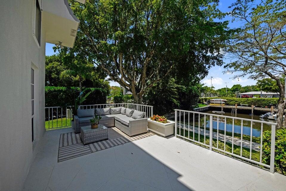 765 Jeffery Street 101 Property Photo 24