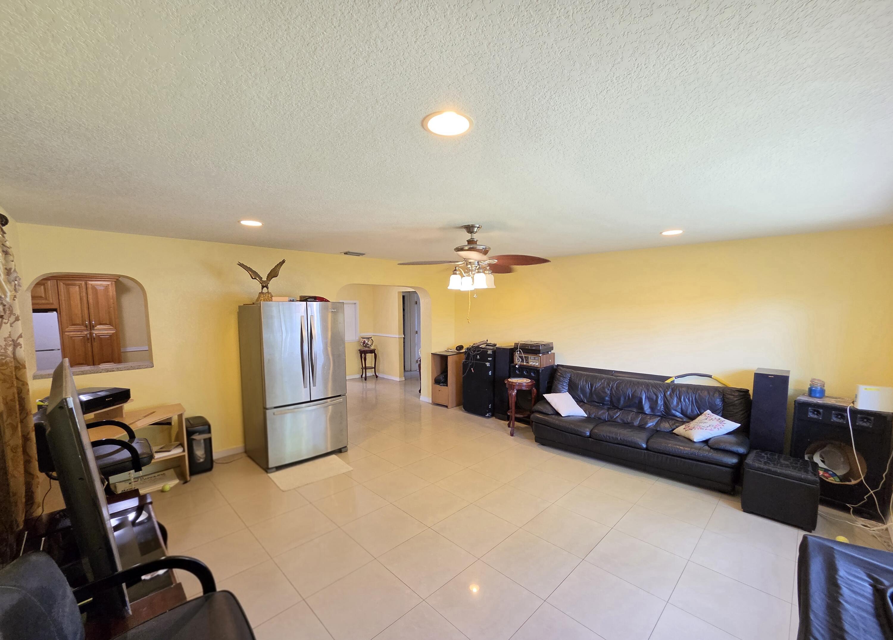 2907 Sw 67th Terrace Property Photo 16