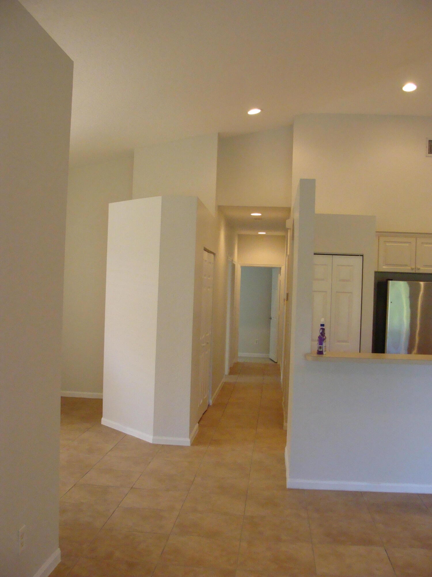 369 W Coral Trace Circle Property Photo 5