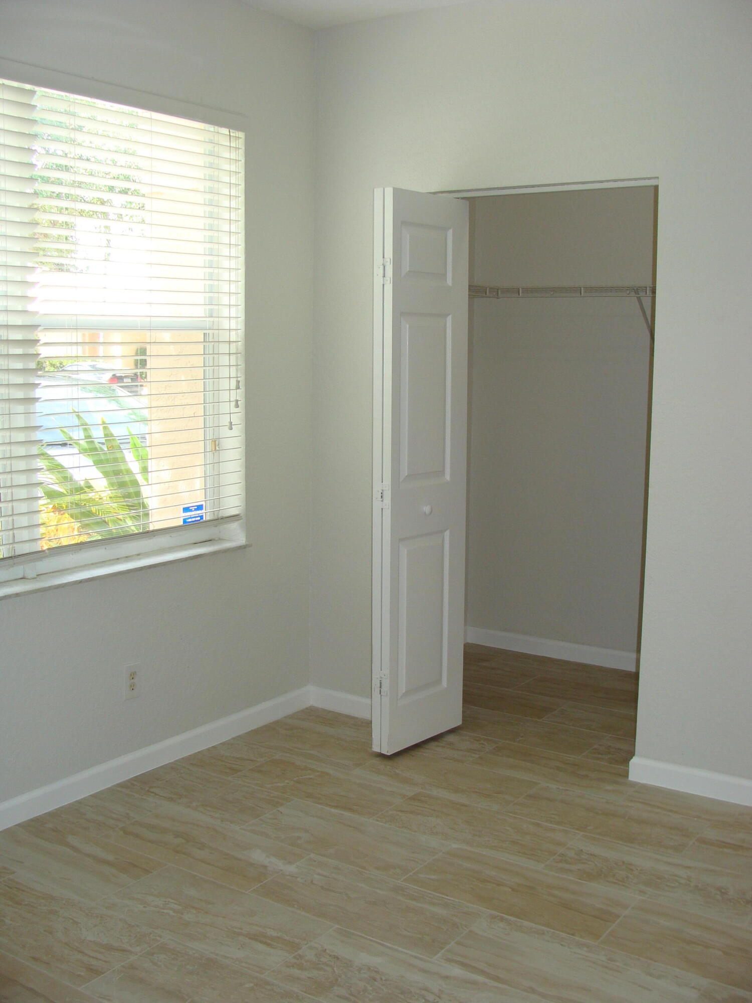 369 W Coral Trace Circle Property Photo 7