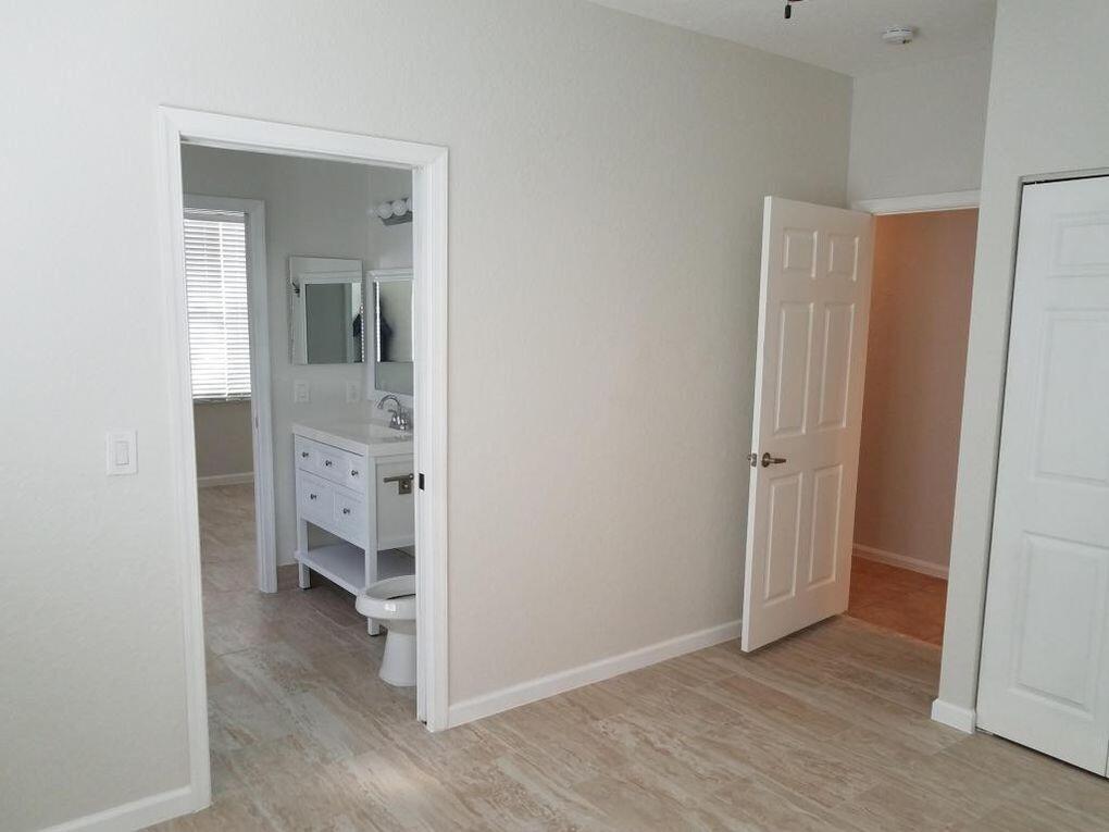 369 W Coral Trace Circle Property Photo 12