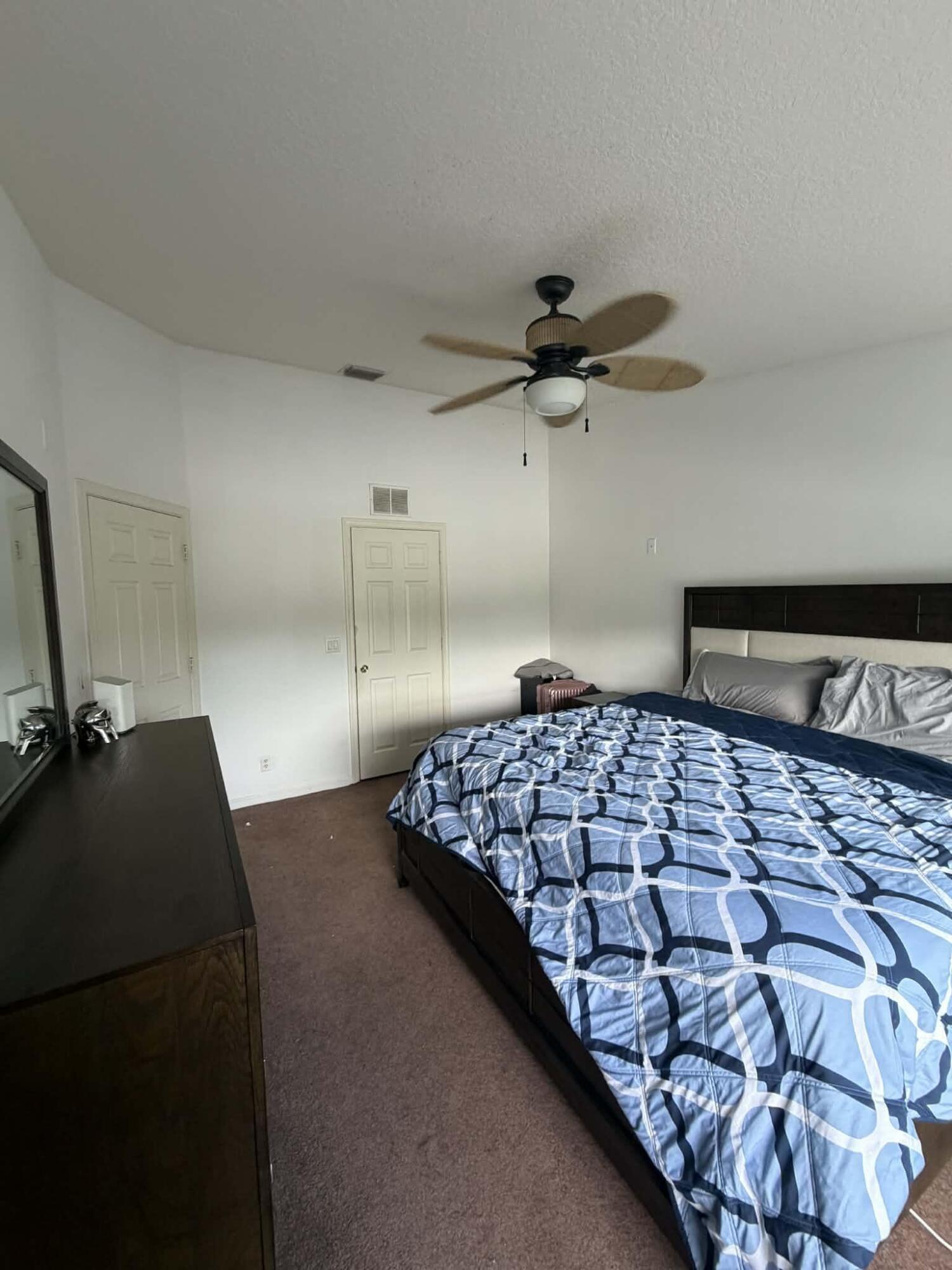1102 Woodfield Road Property Photo 13