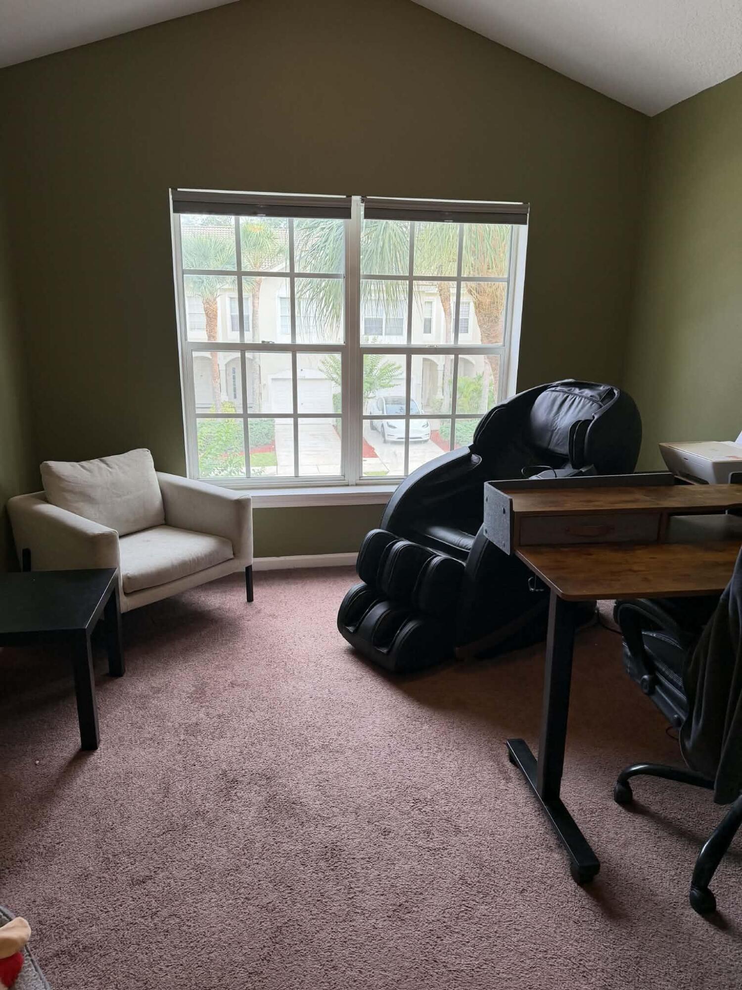 1102 Woodfield Road Property Photo 15