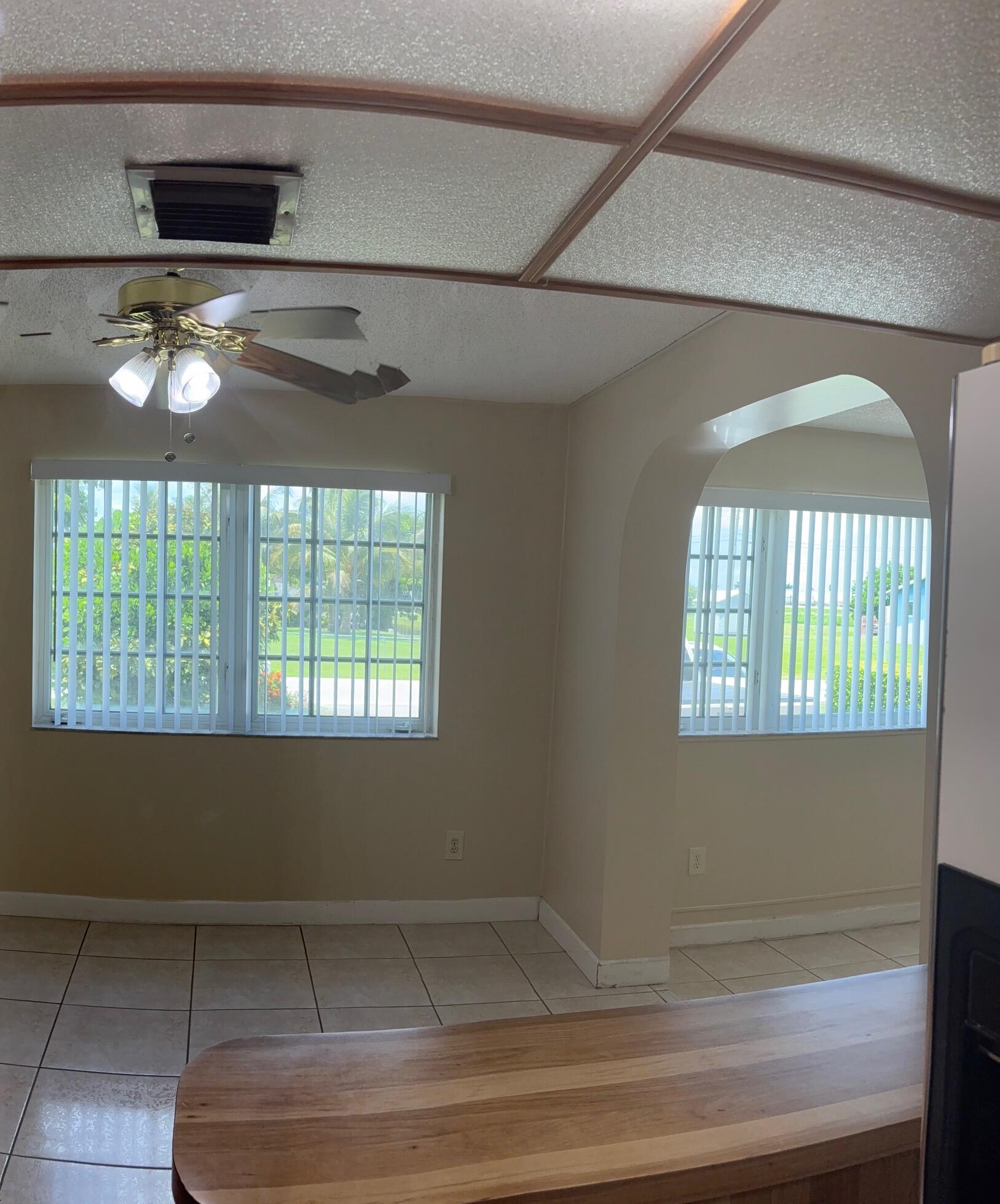 1117 Ne 23rd Street Property Photo 6