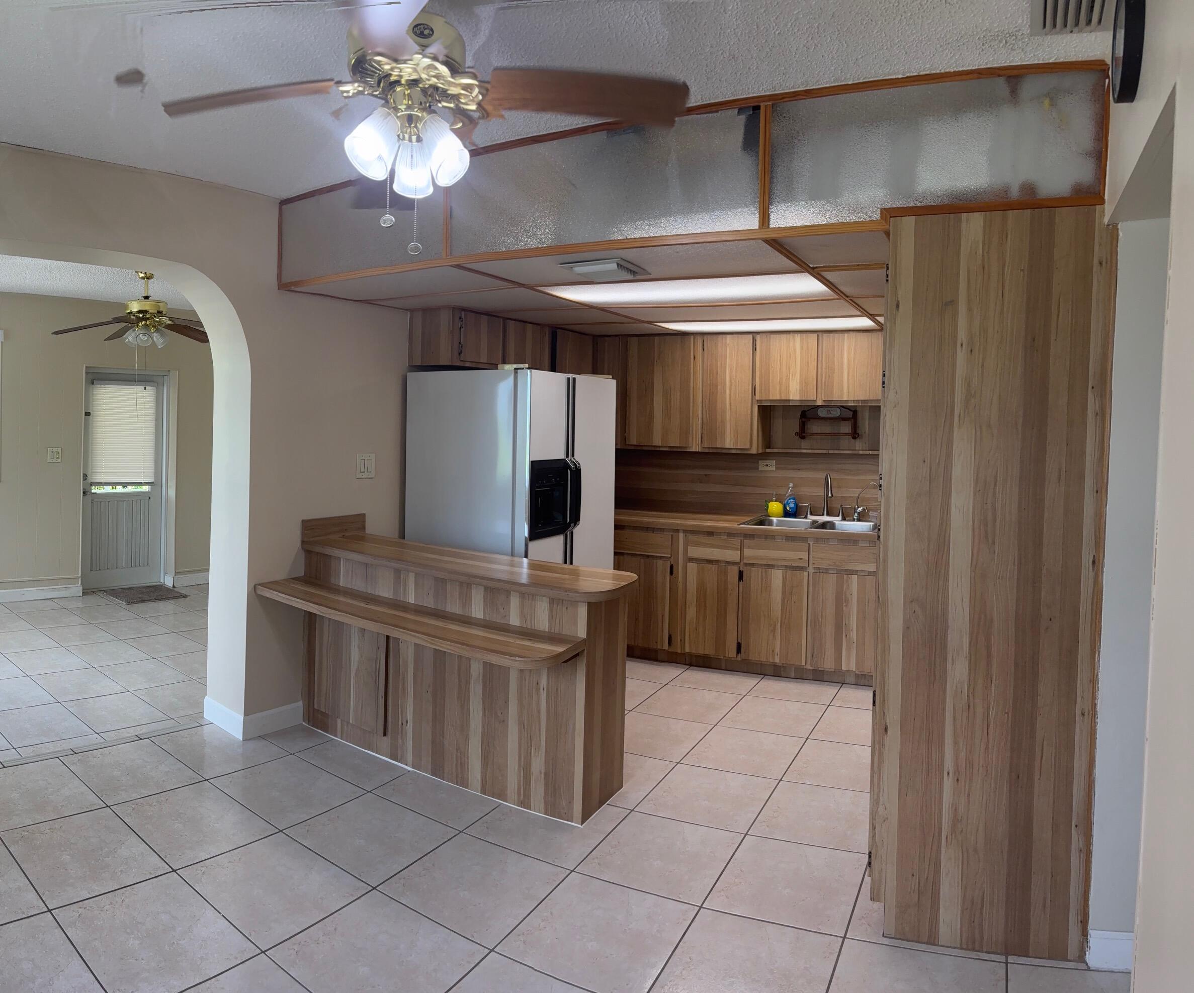 1117 Ne 23rd Street Property Photo 7