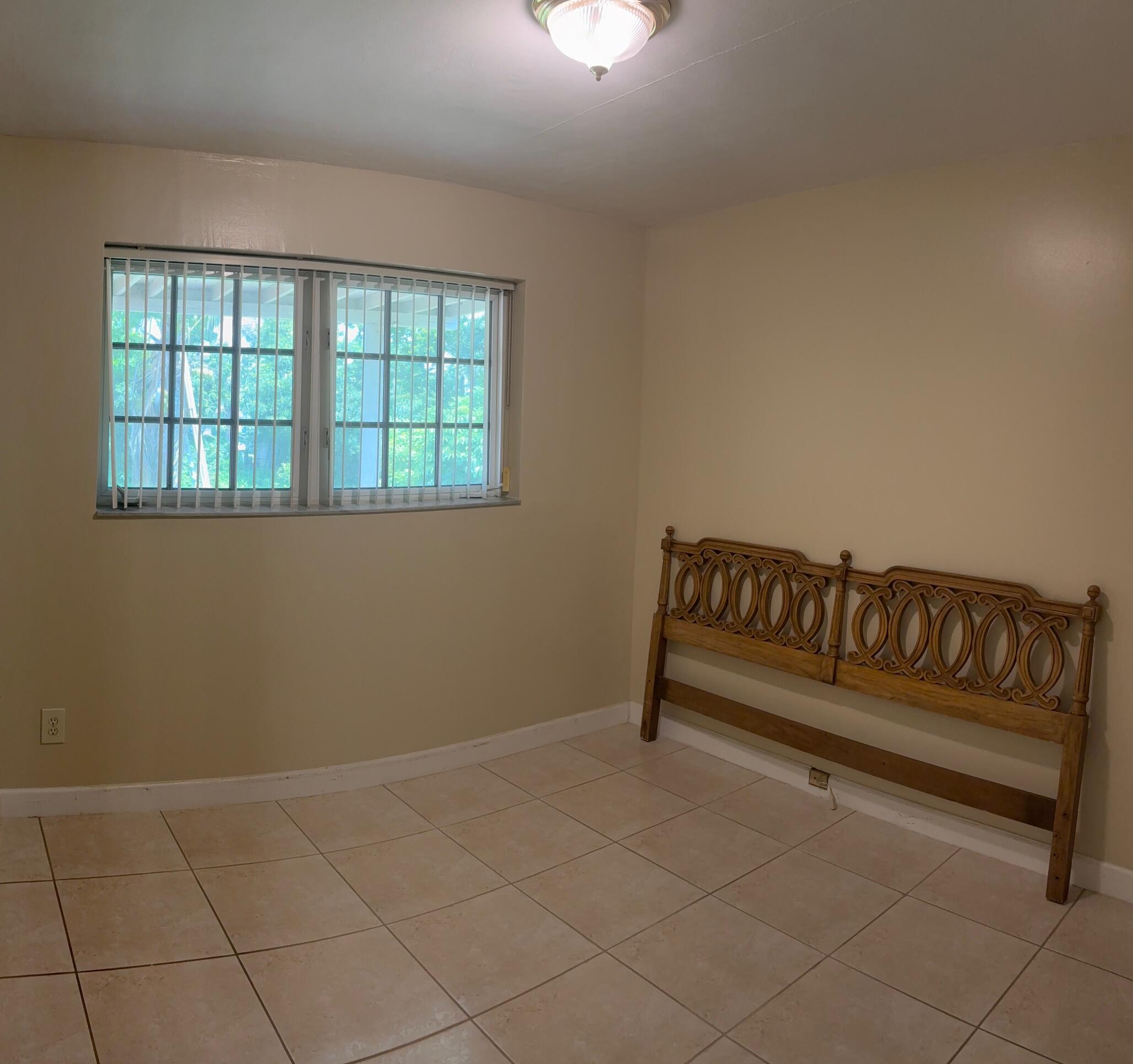 1117 Ne 23rd Street Property Photo 14