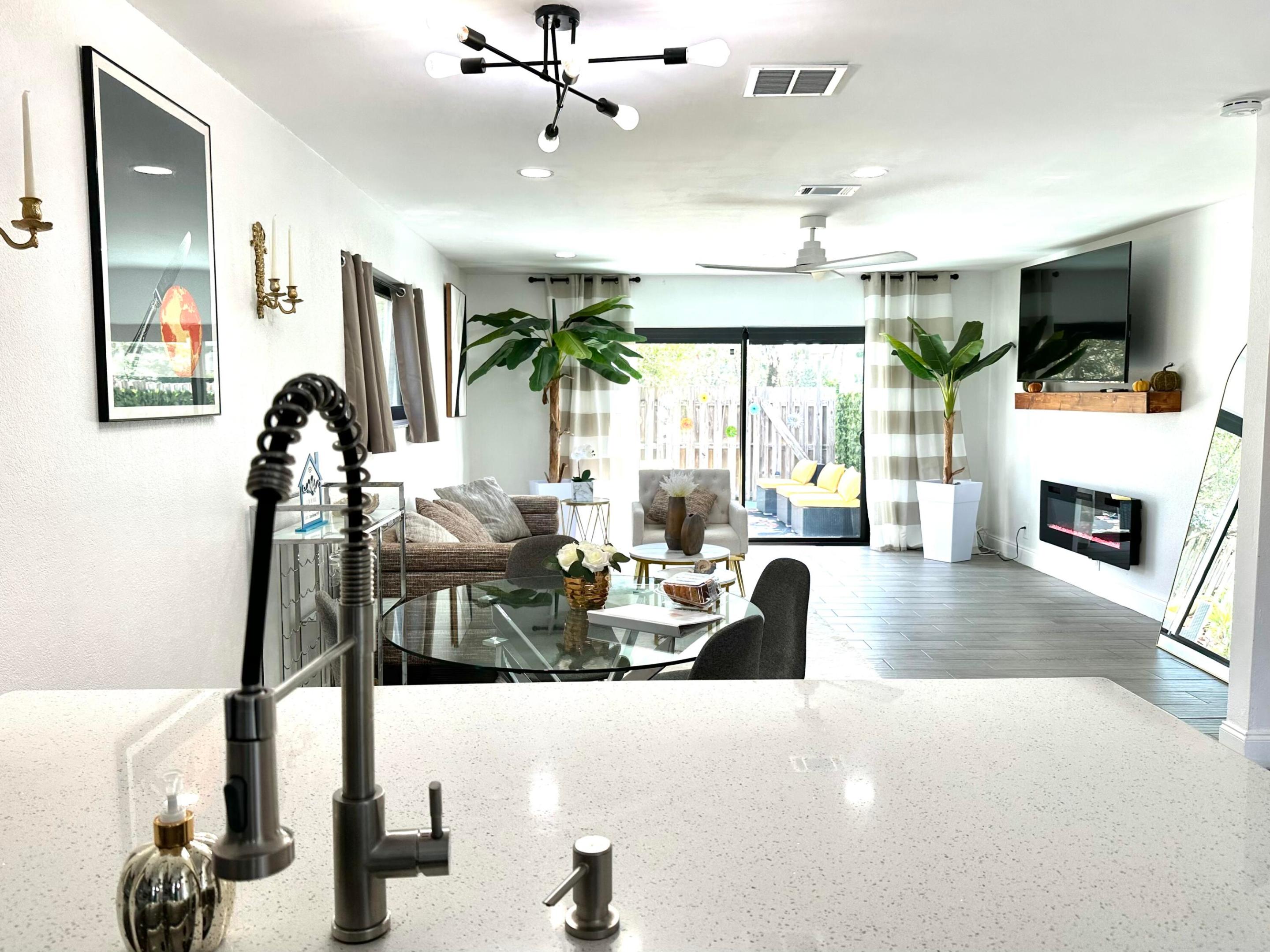 4225 N Highway A1a 17 Property Photo 11