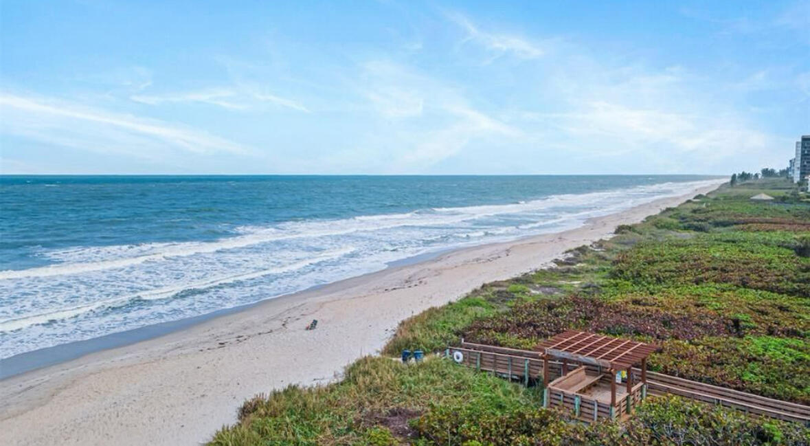 4225 N Highway A1a 17 Property Photo 29
