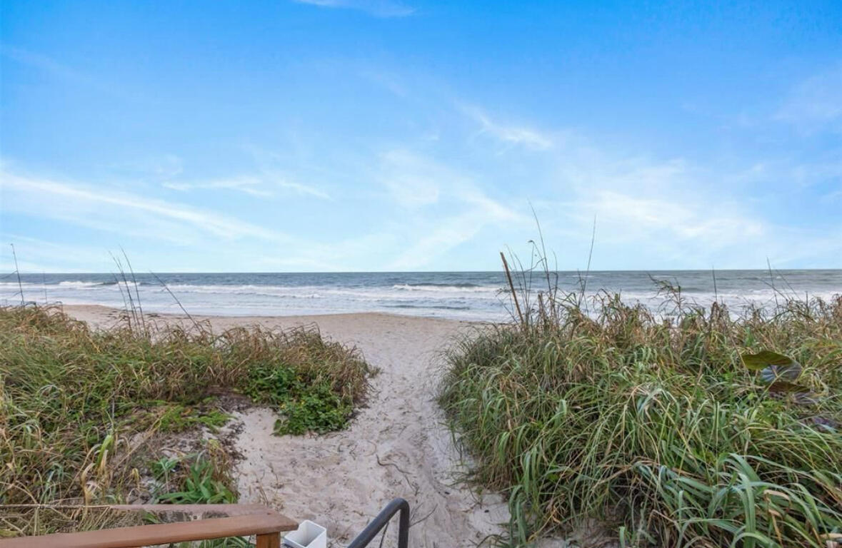 4225 N Highway A1a 17 Property Photo 30
