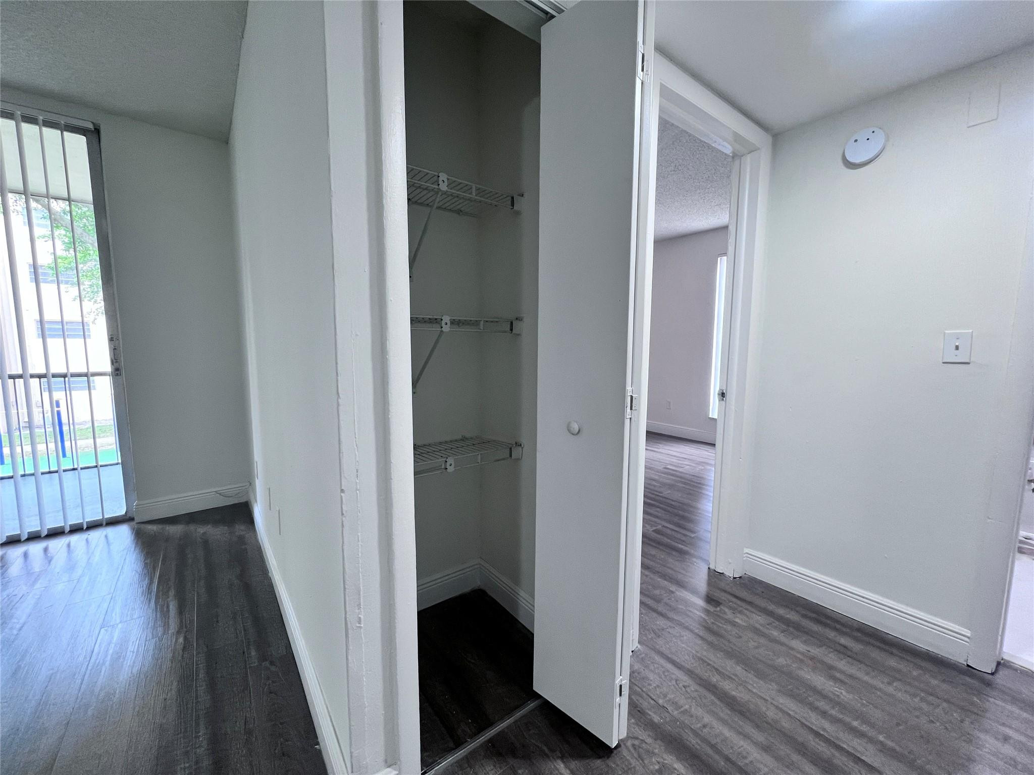 1196 Nw 40th Avenue 88-311 Property Photo 4