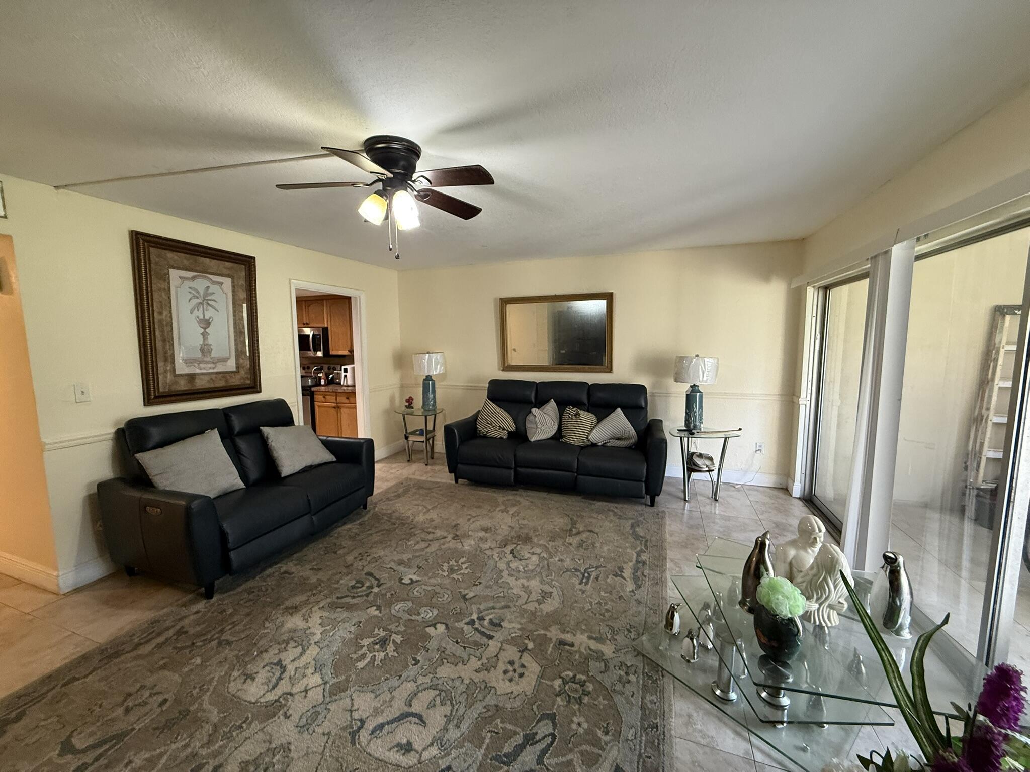 4136 Inverrary Drive 15c Property Photo 11