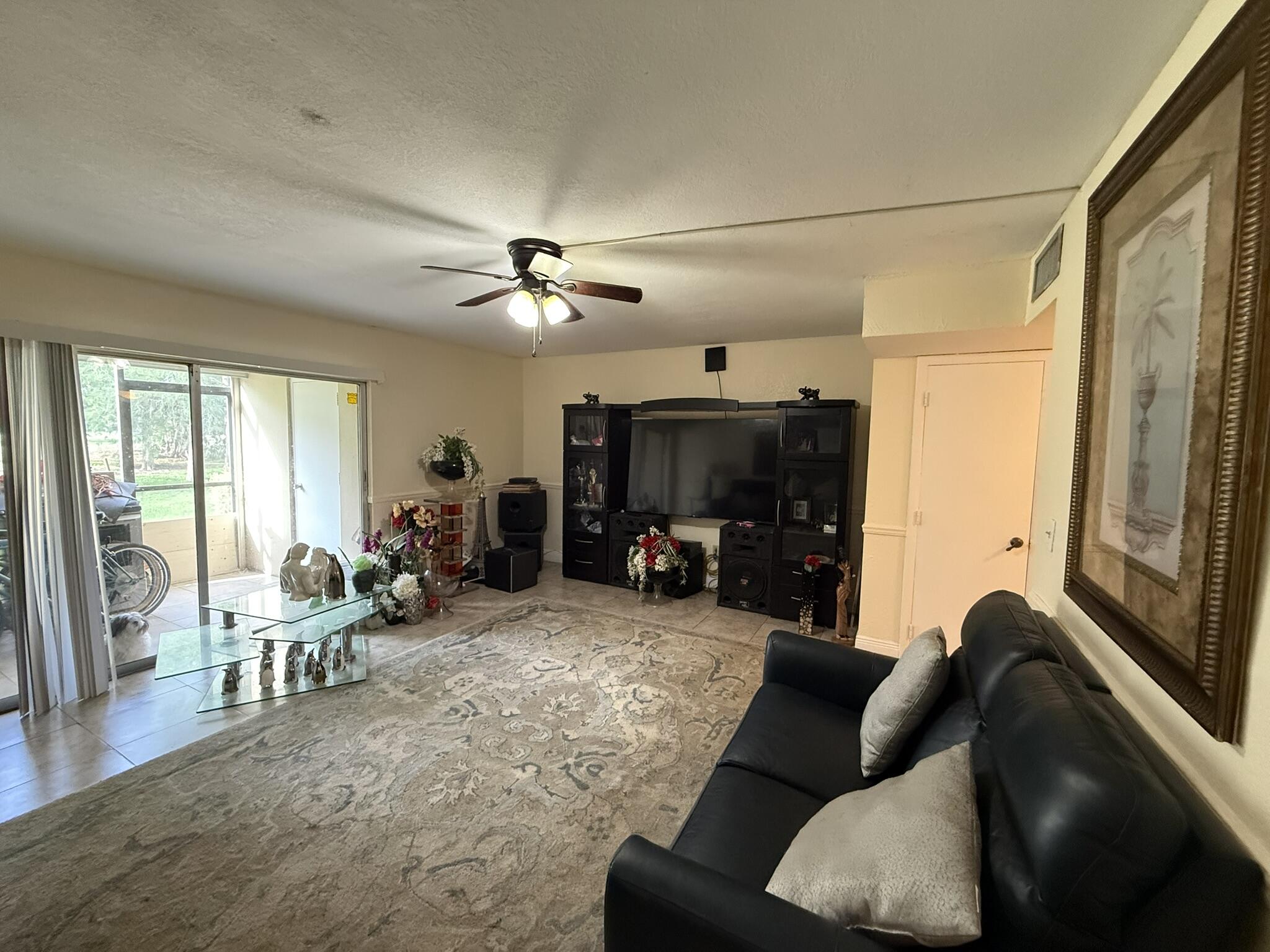 4136 Inverrary Drive 15c Property Photo 20