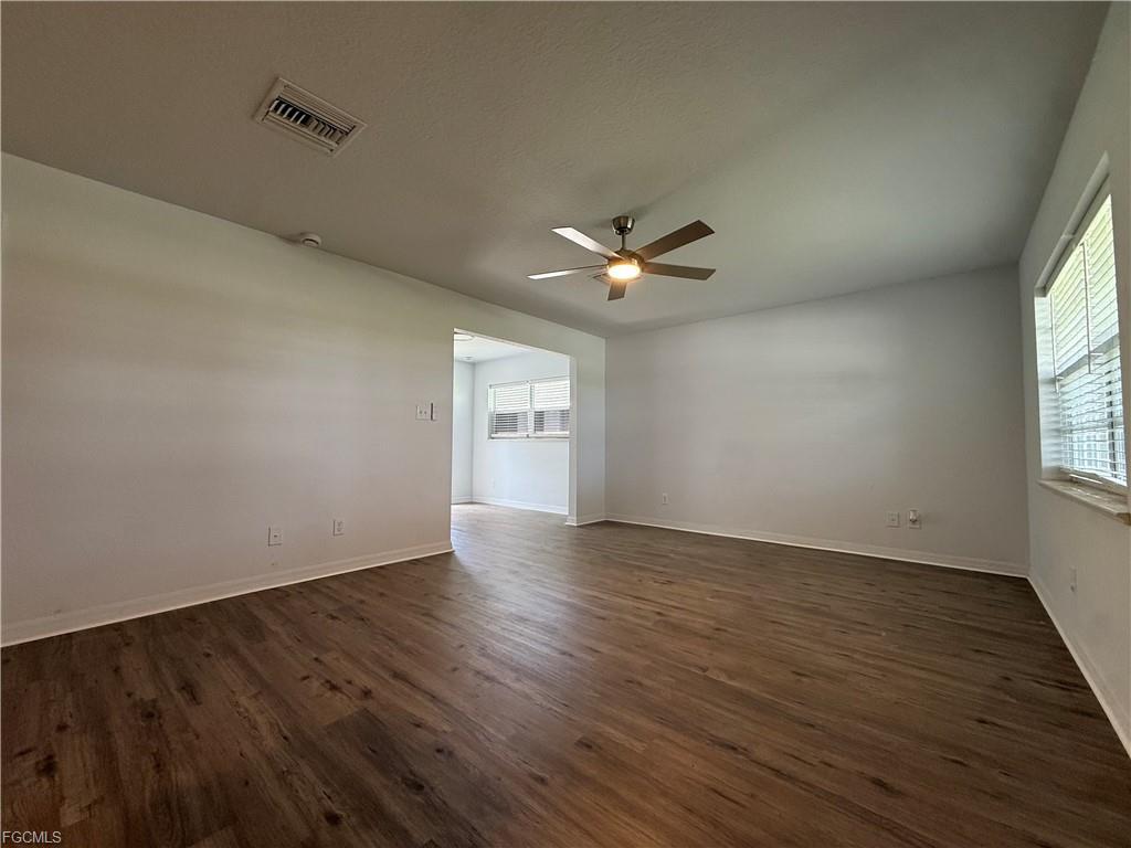 724 Orchard Park Drive Property Photo 2