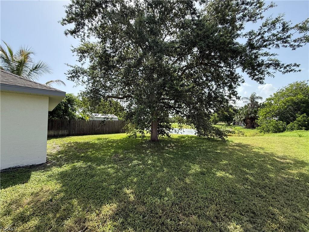 724 Orchard Park Drive Property Photo 20