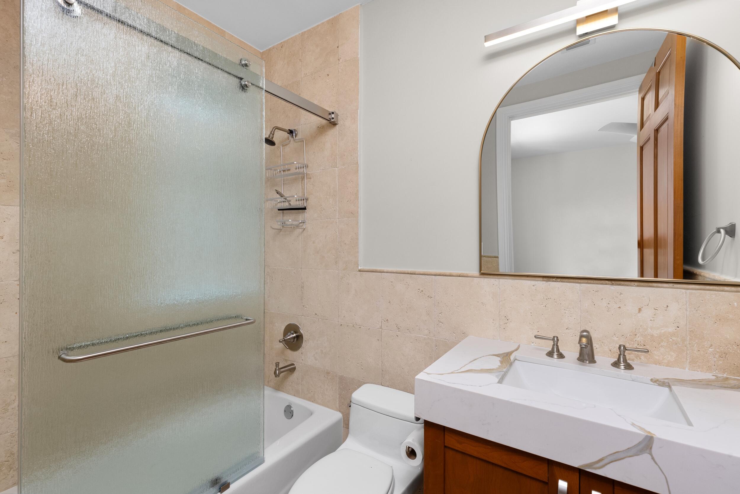516 Hendricks Isle 4a Property Photo 43