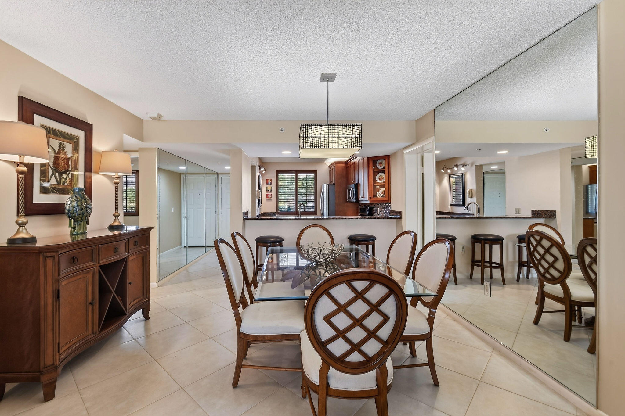 2101 Marina Isle Way 202 Property Photo 5