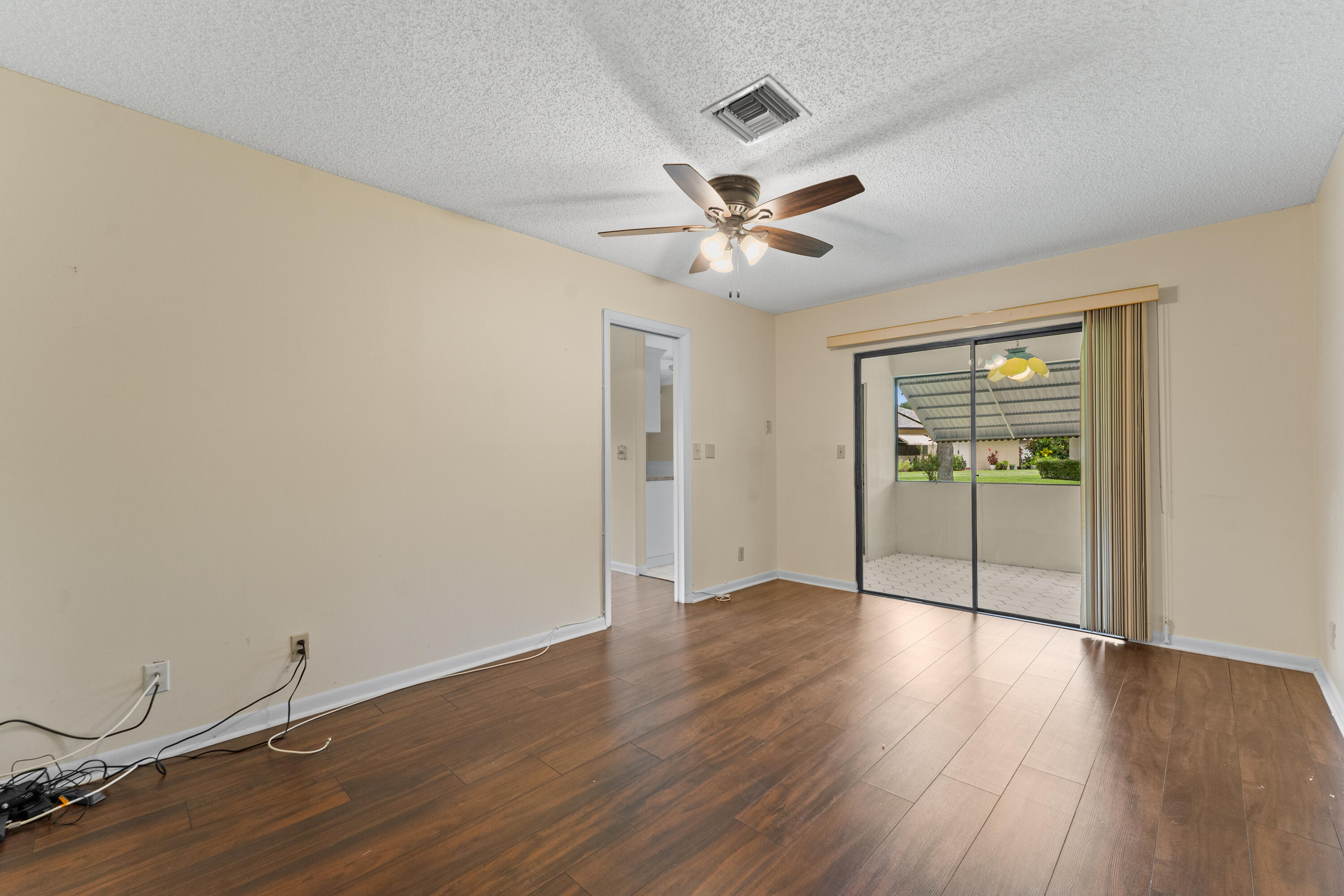 1634 Palmland Drive Property Photo 17
