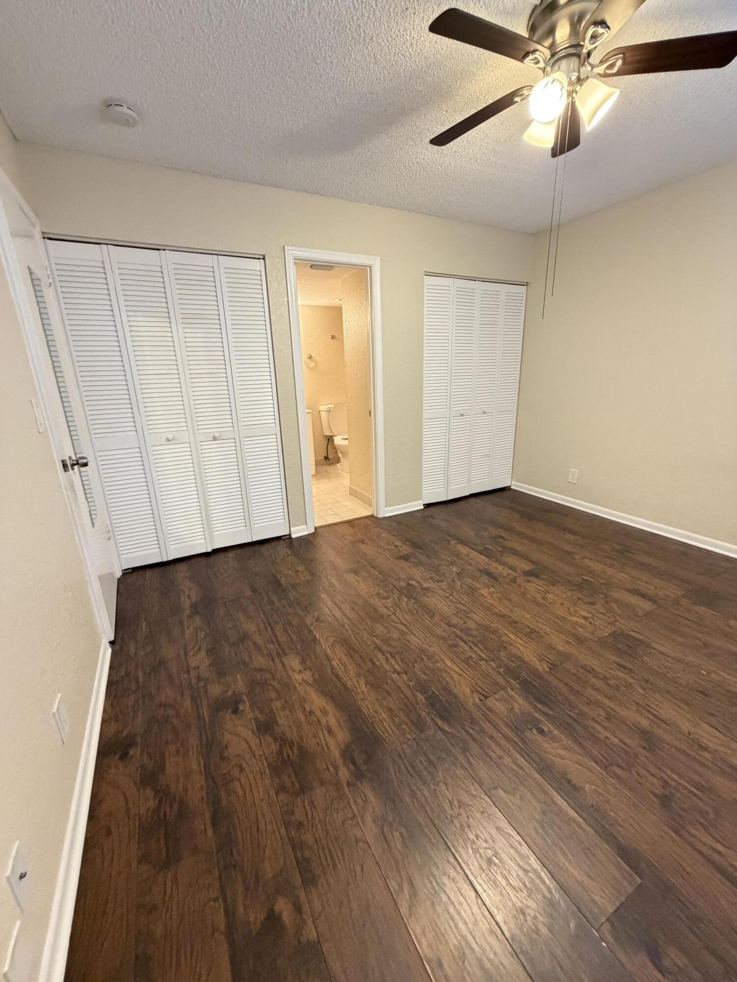 9980 Twin Lakes Drive 35-c Property Photo 8