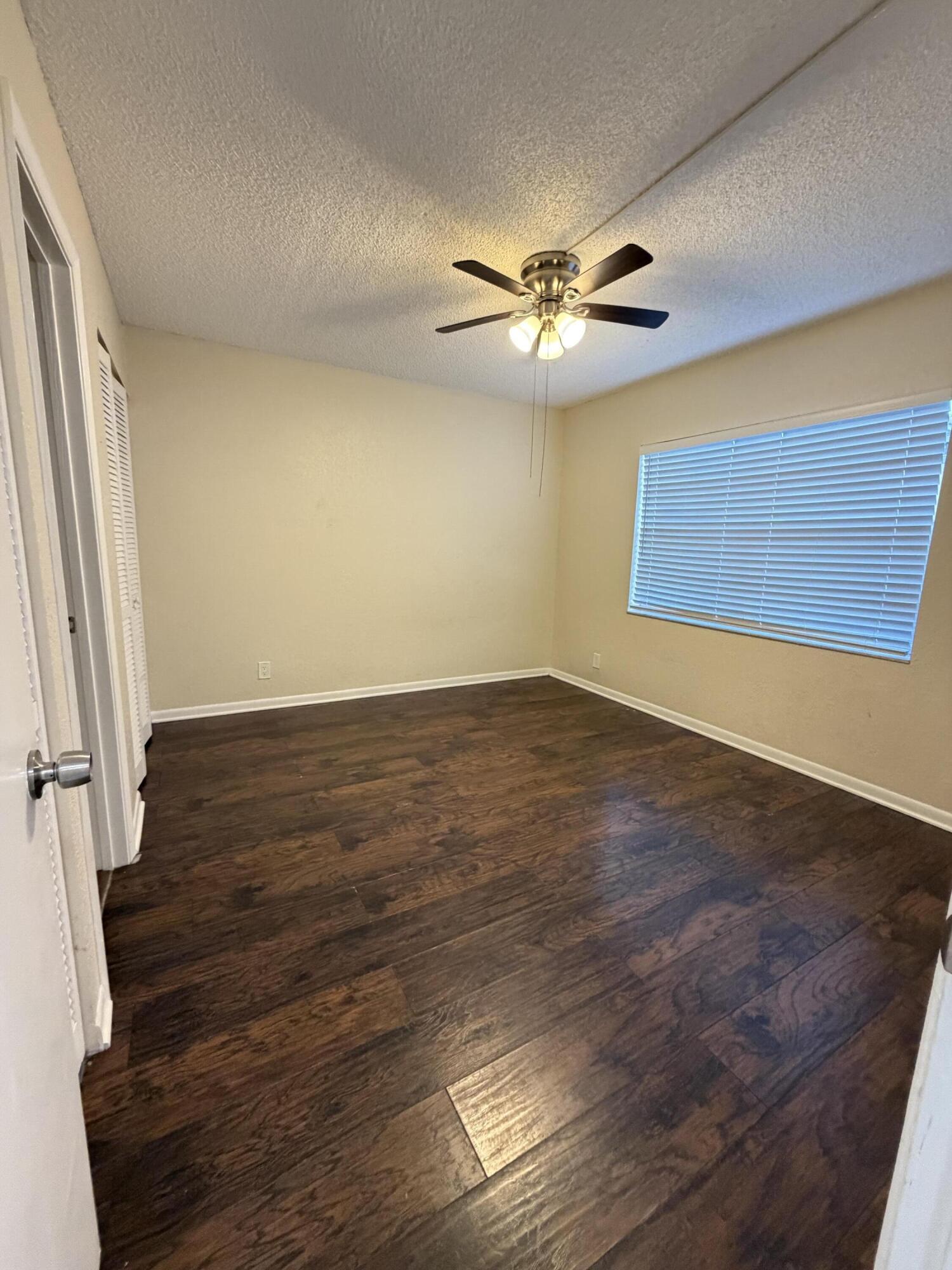 9980 Twin Lakes Drive 35-c Property Photo 11