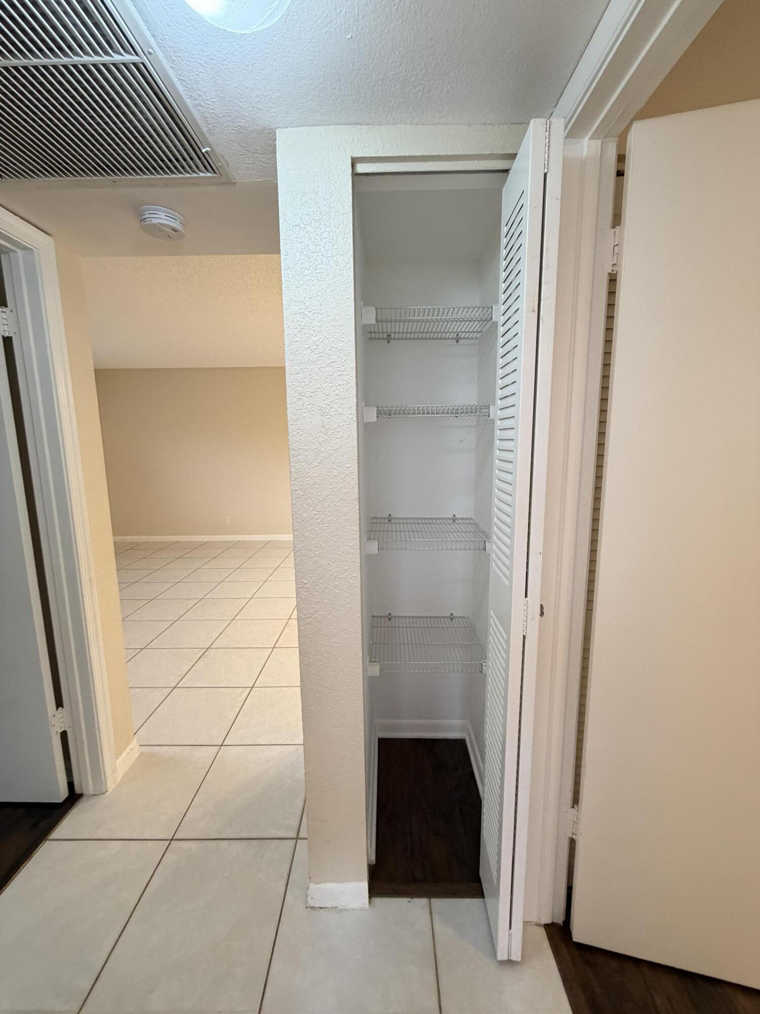 9980 Twin Lakes Drive 35-c Property Photo 14