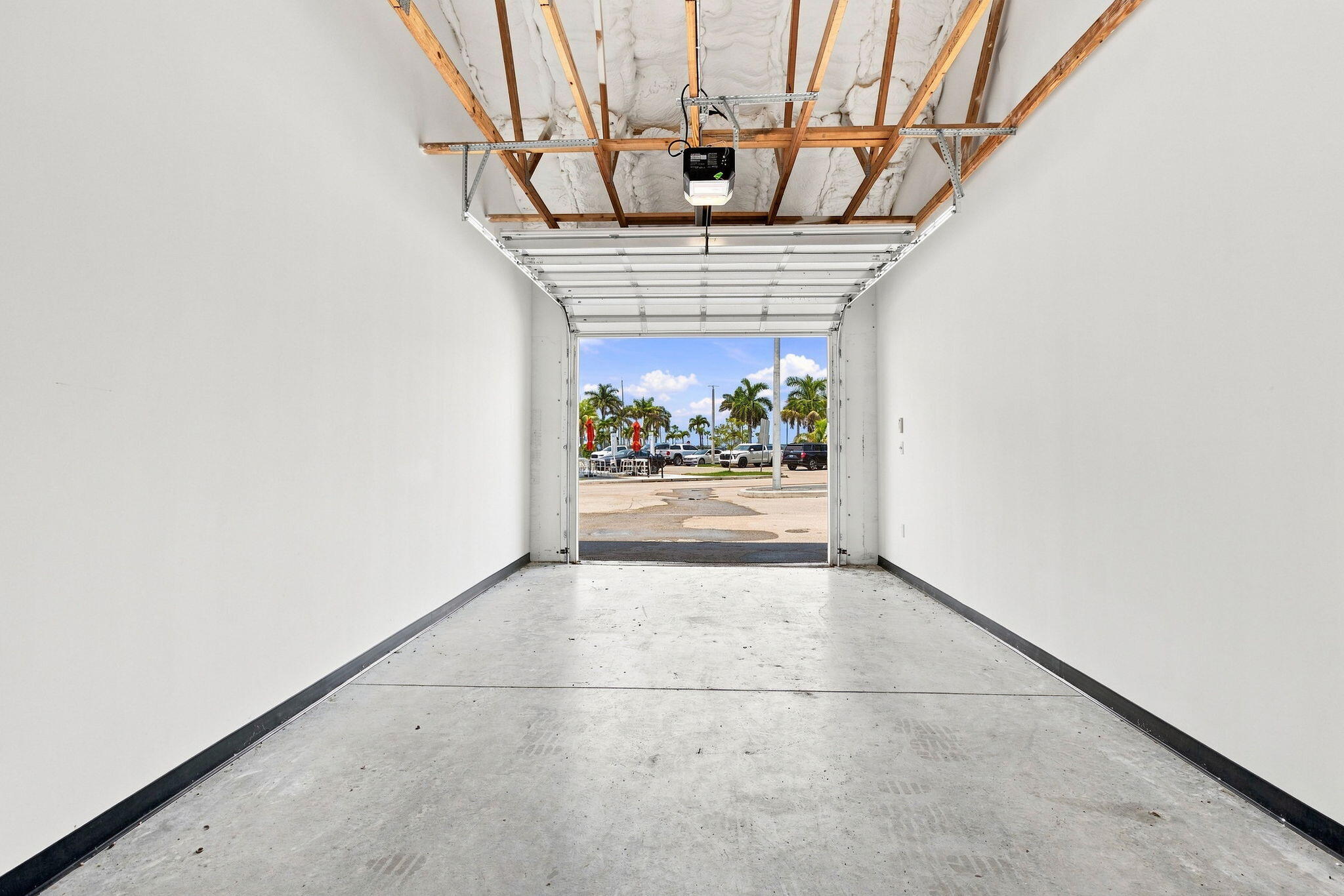 835 Seaway Drive A3 Property Photo 4