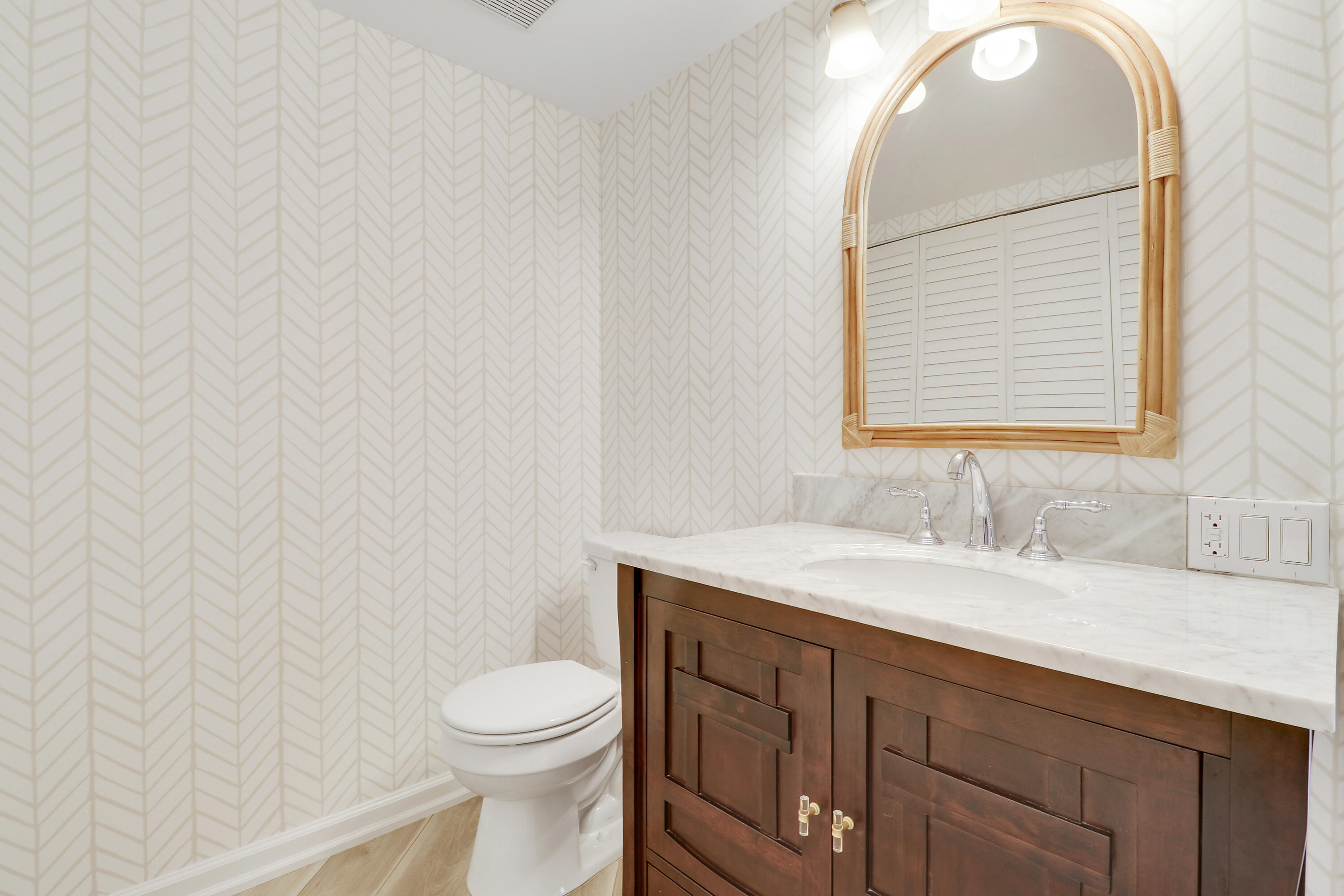 4348 Hazel Avenue D Property Photo 23