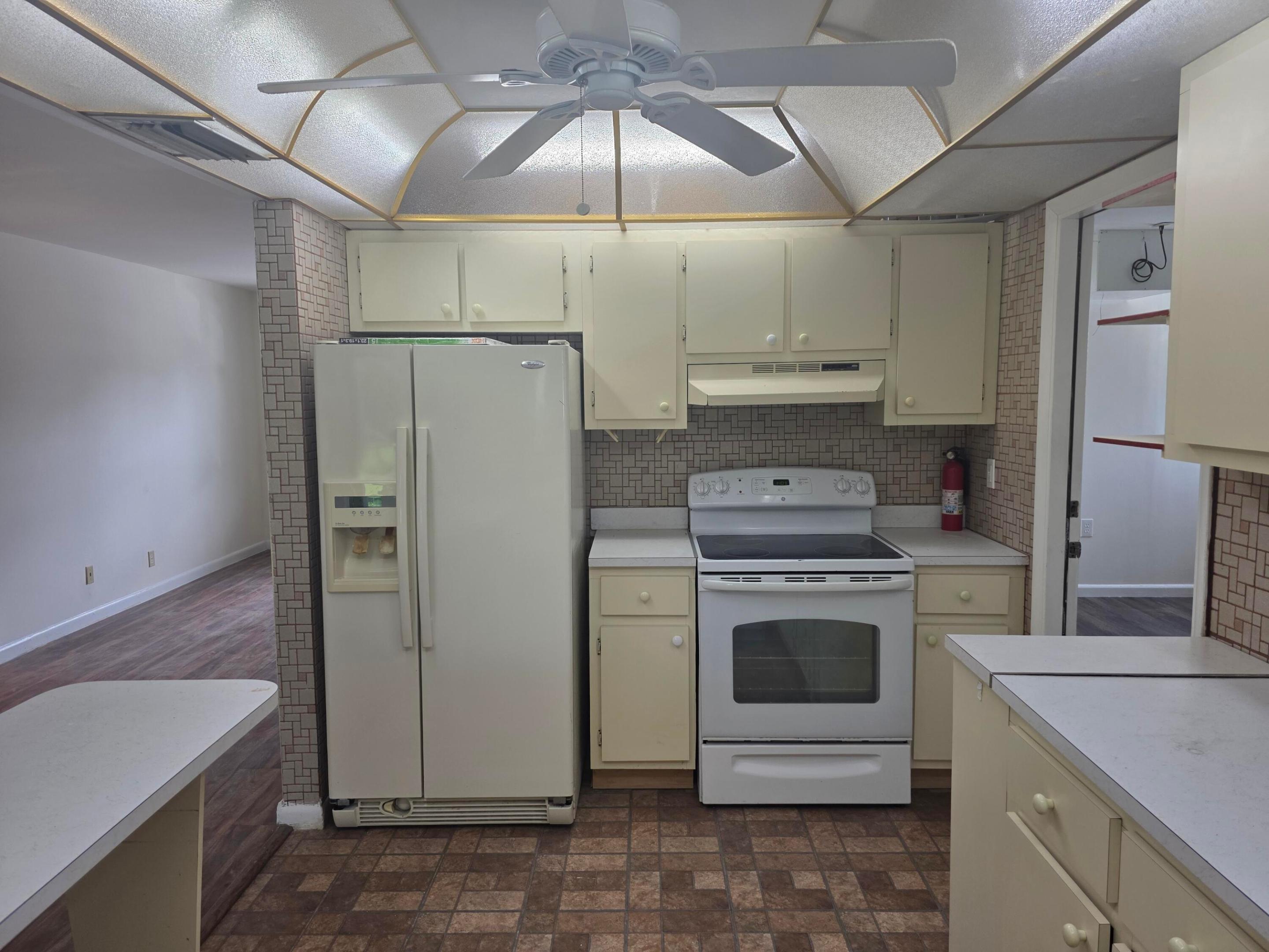 7195 Nw 9th Court Property Photo 11