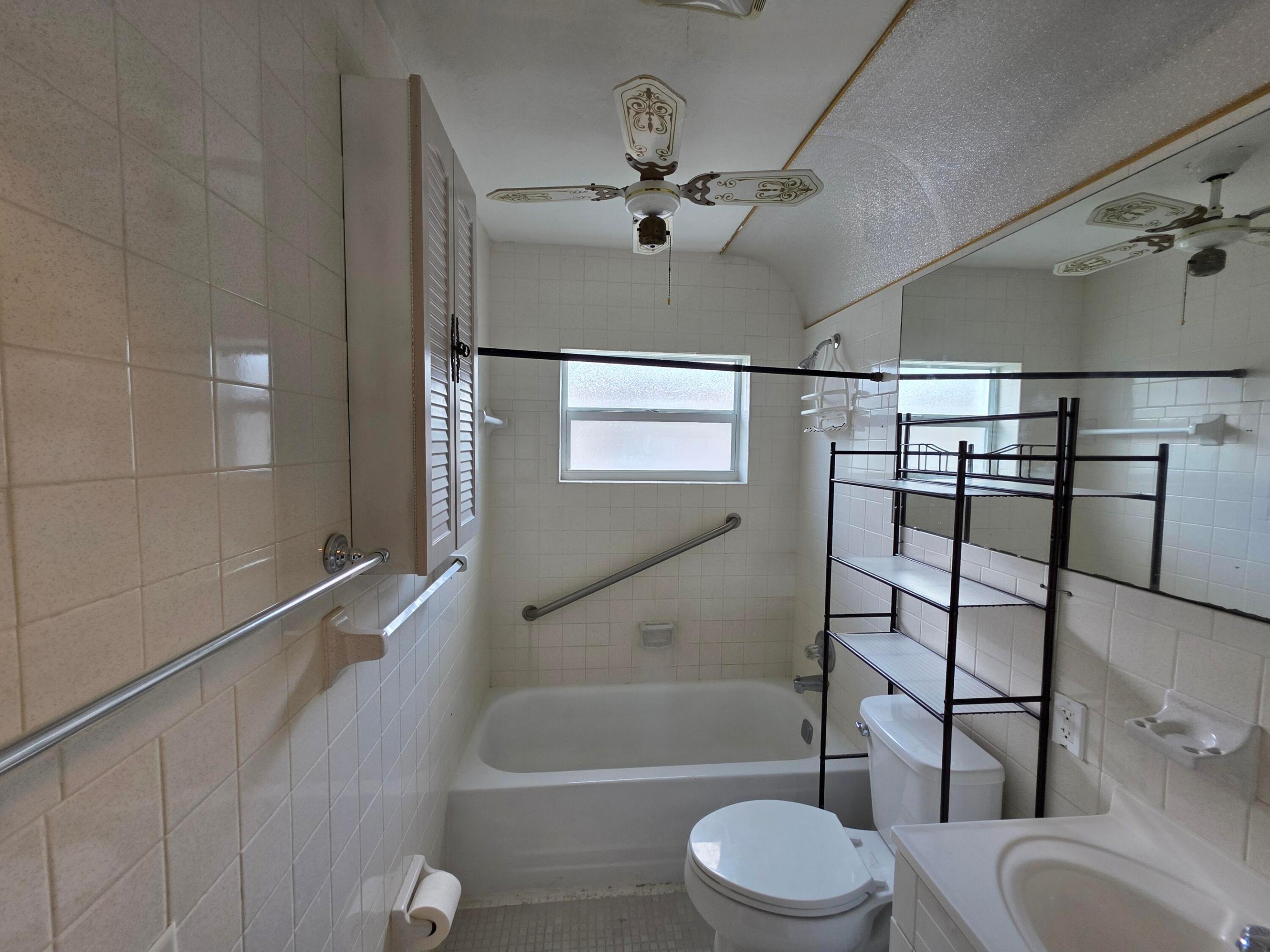 7195 Nw 9th Court Property Photo 24