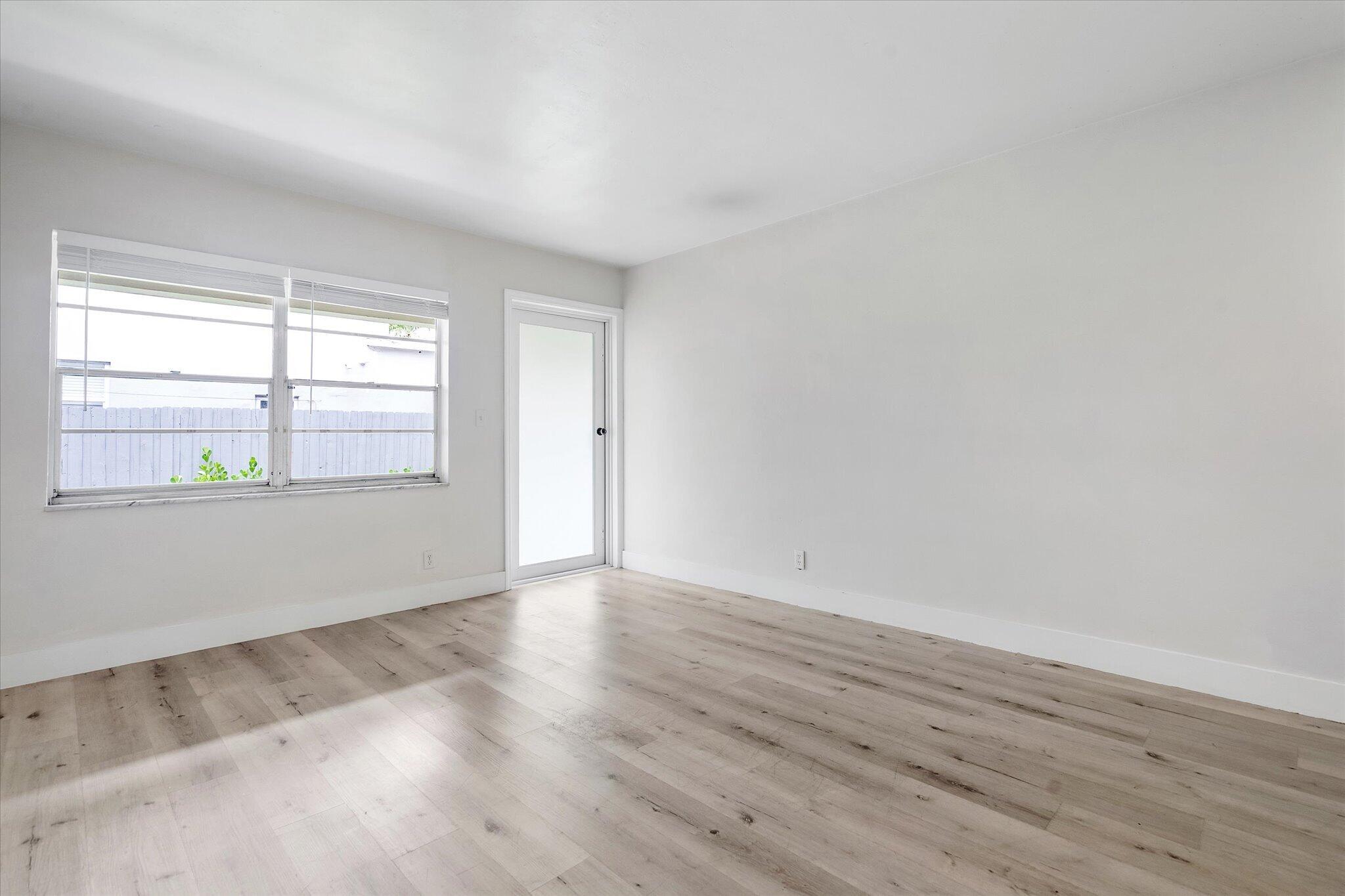 1638 Plunkett Street 9 Property Photo 10