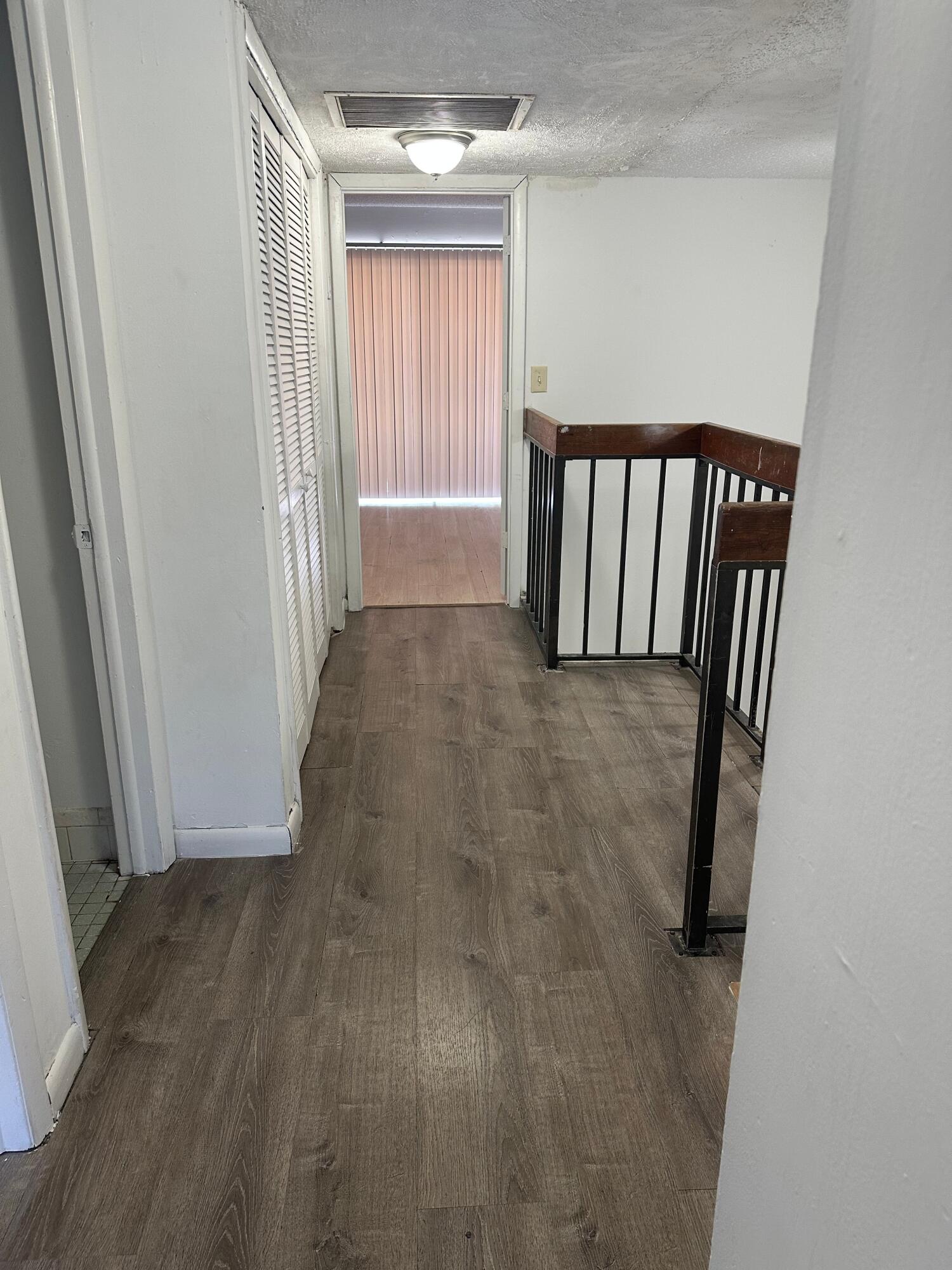 931 Sw 20th Court Property Photo 13