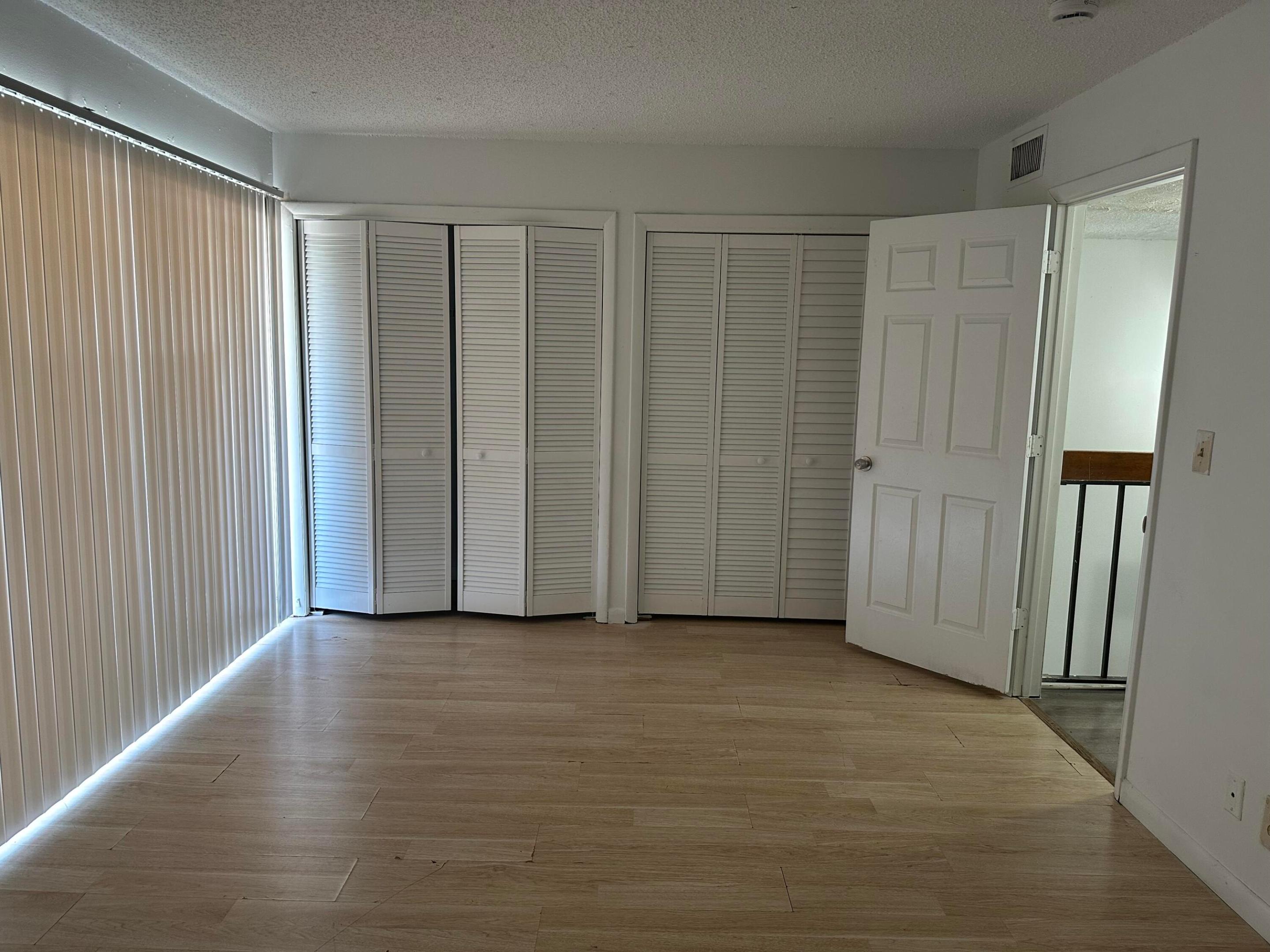 931 Sw 20th Court Property Photo 16