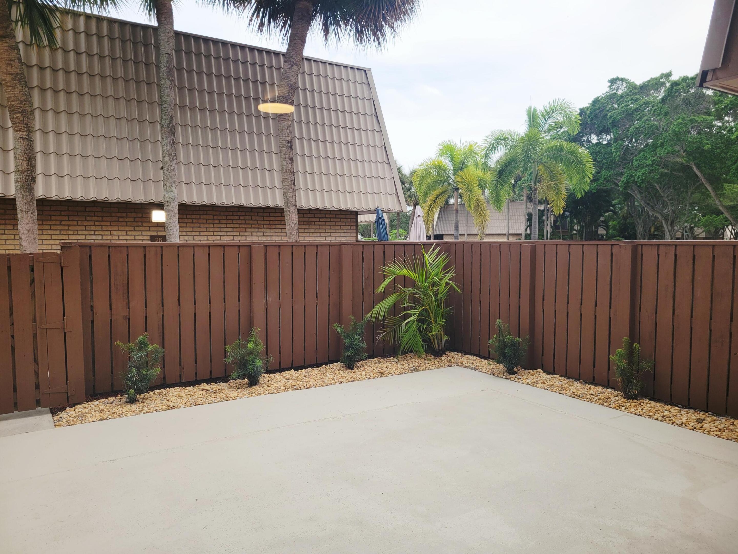 5428 54th Way Property Photo 24