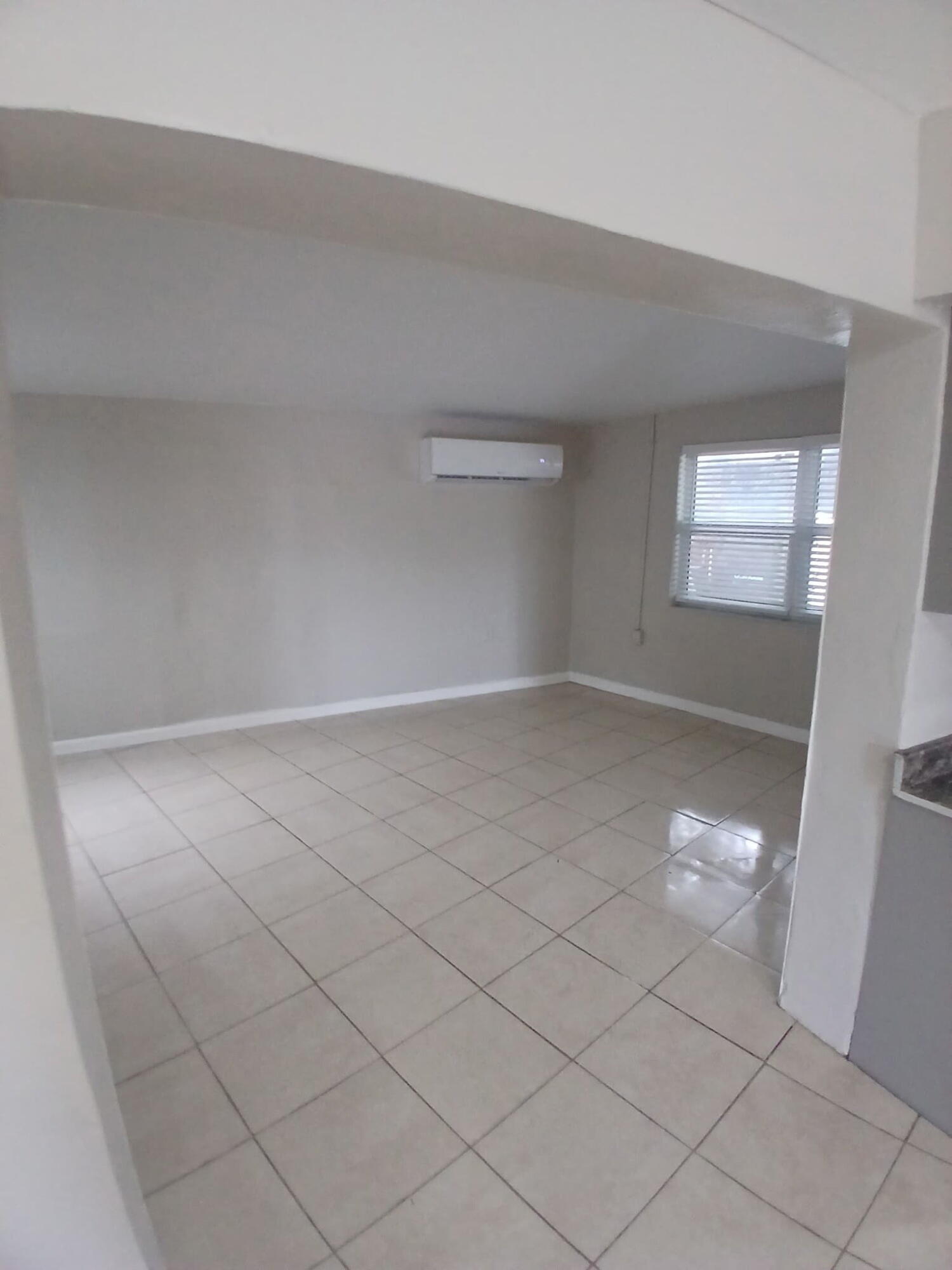 126 Nw 8th Avenue 1 Property Photo 11