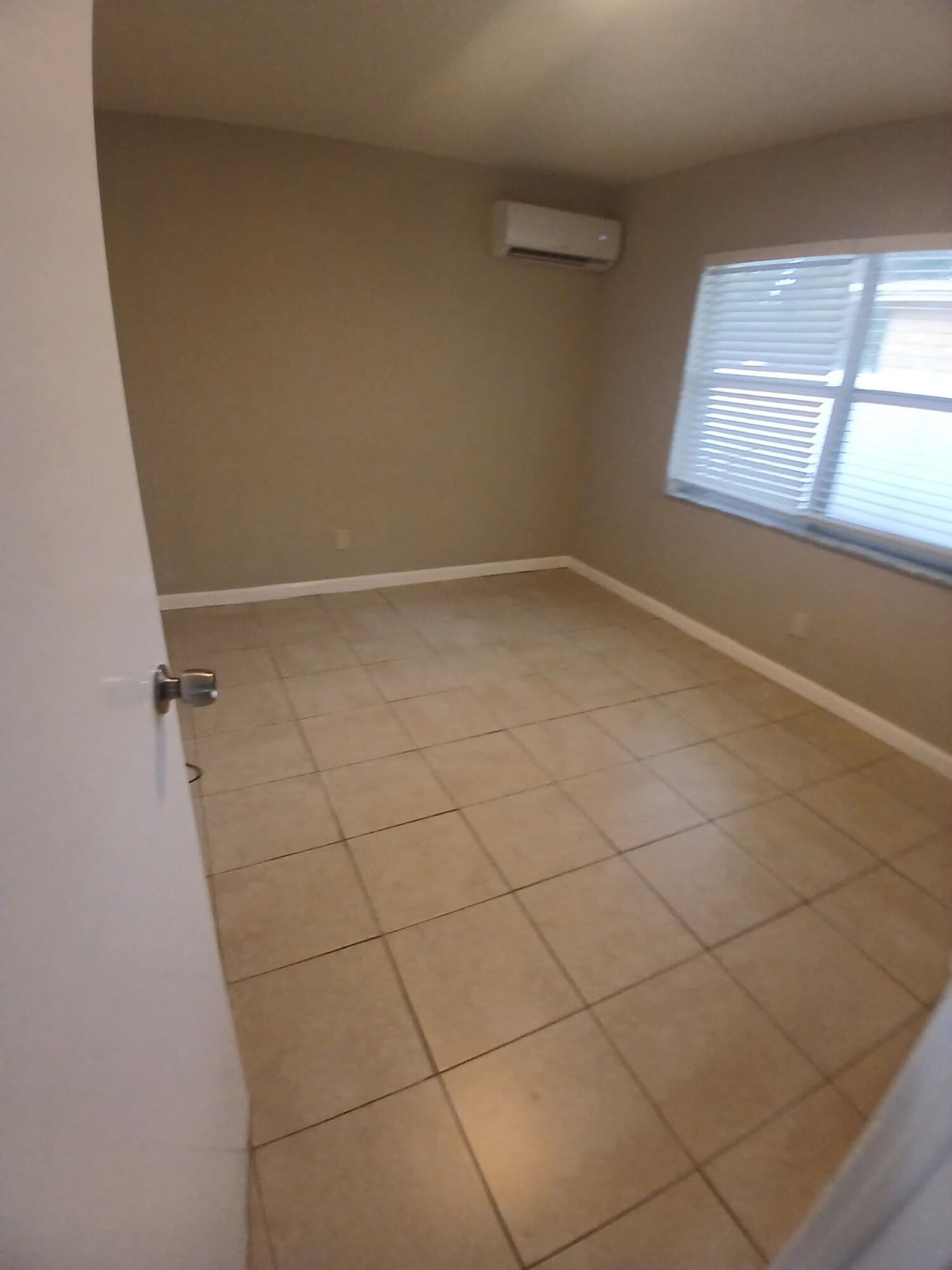 126 Nw 8th Avenue 1 Property Photo 16