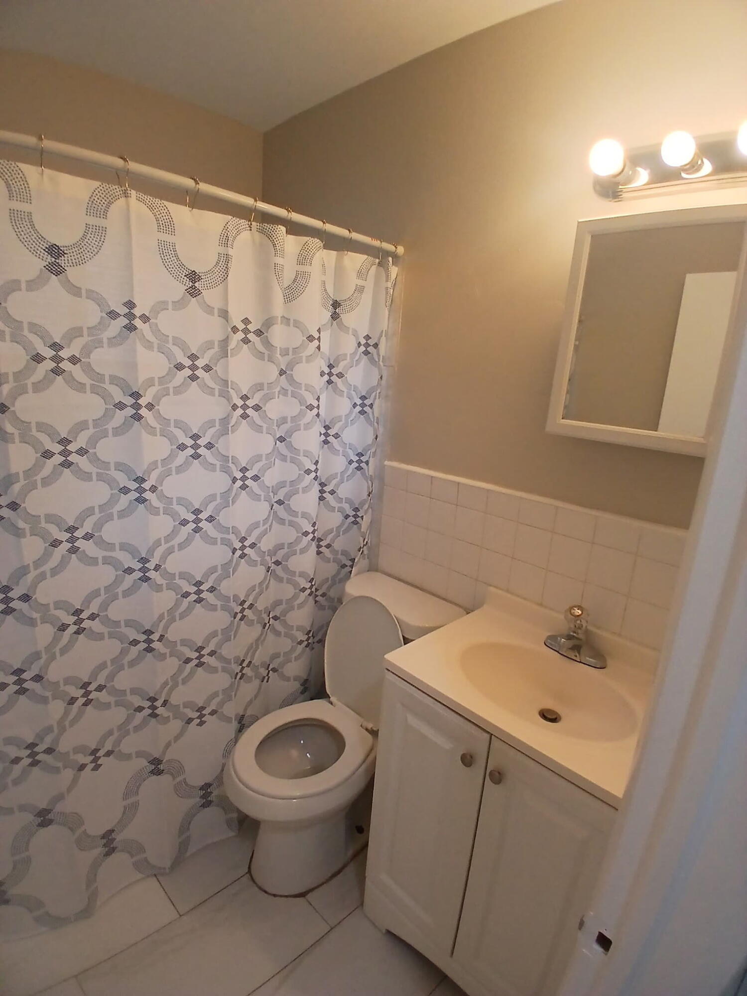 126 Nw 8th Avenue 1 Property Photo 18