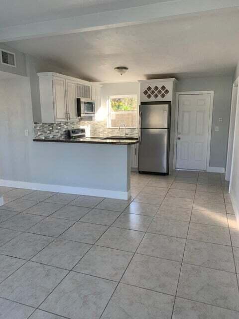 5672 Purdy Lane Property Photo 12