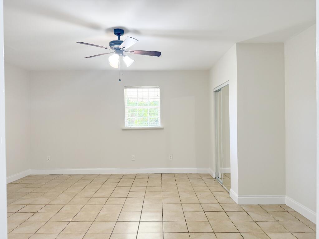 1229 15th Avenue N Property Photo 7