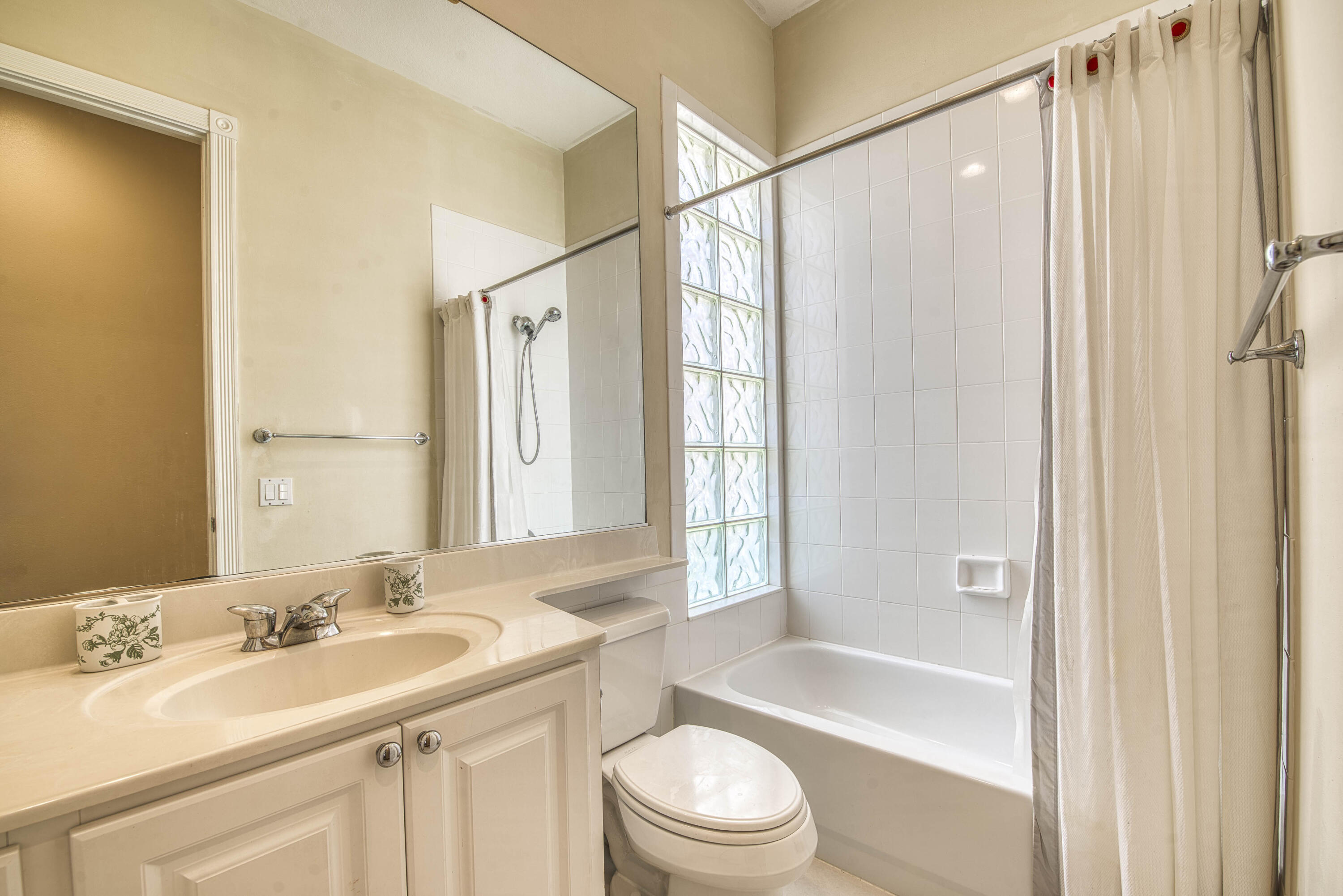 8907 Oldham Way Property Photo 24