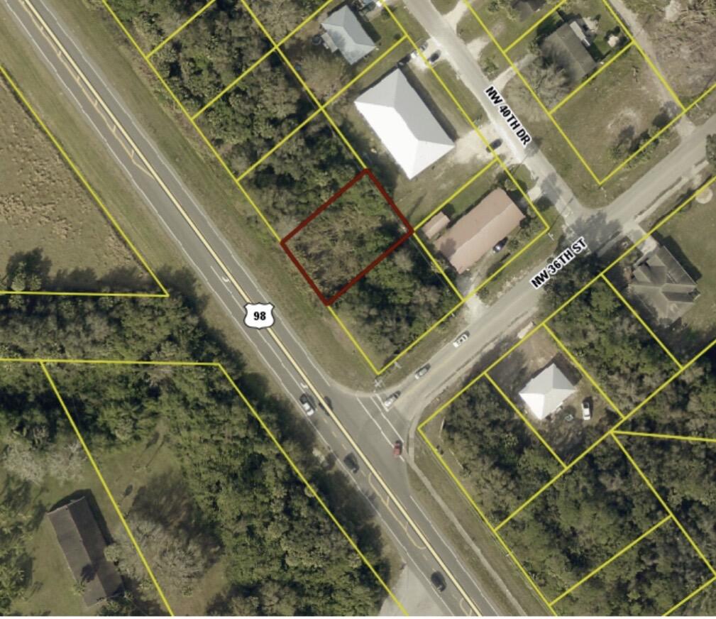 3224 N Hwy 98 Highway Property Photo 1