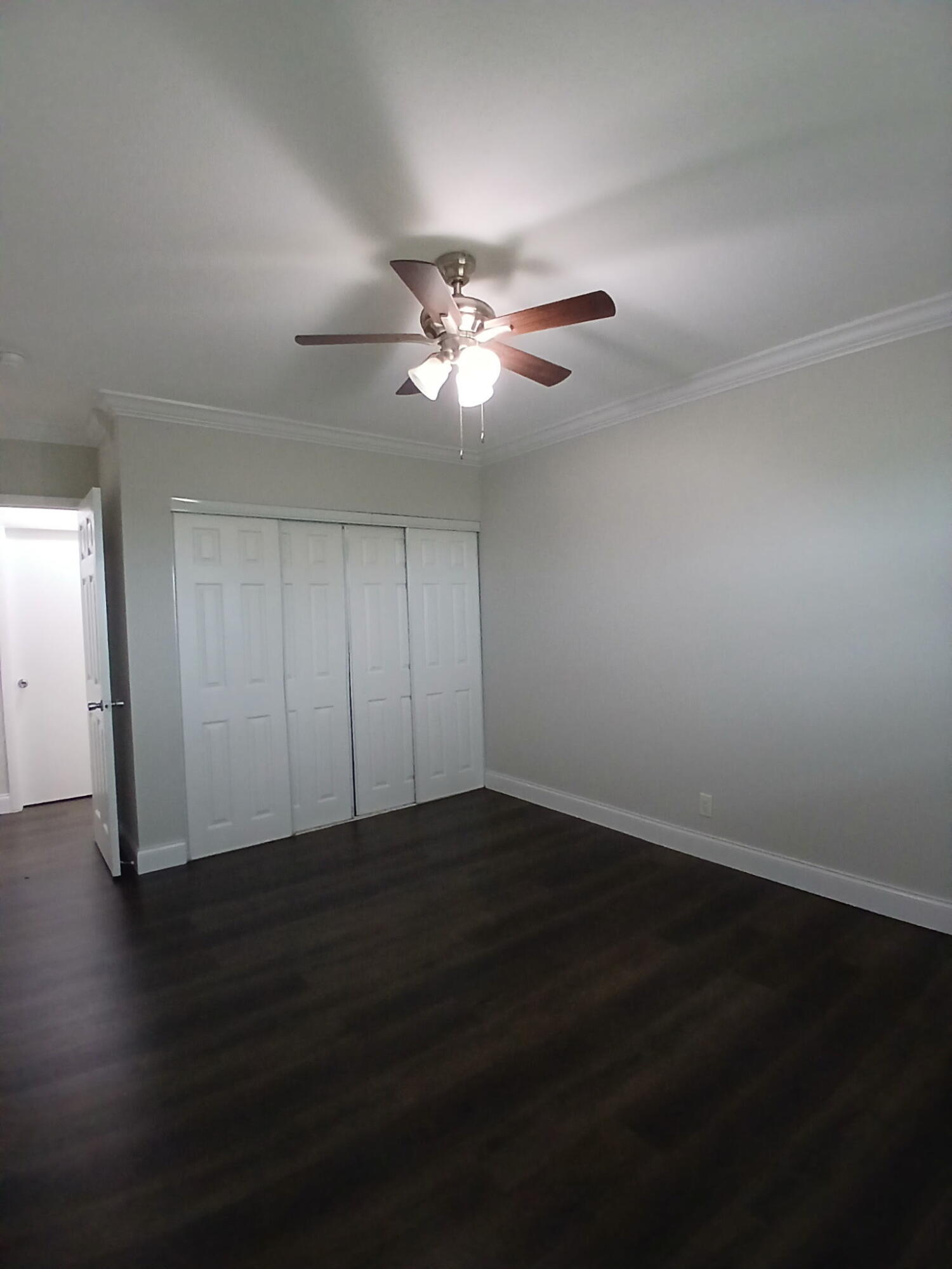1480 E Sample Road 307 Property Photo 6