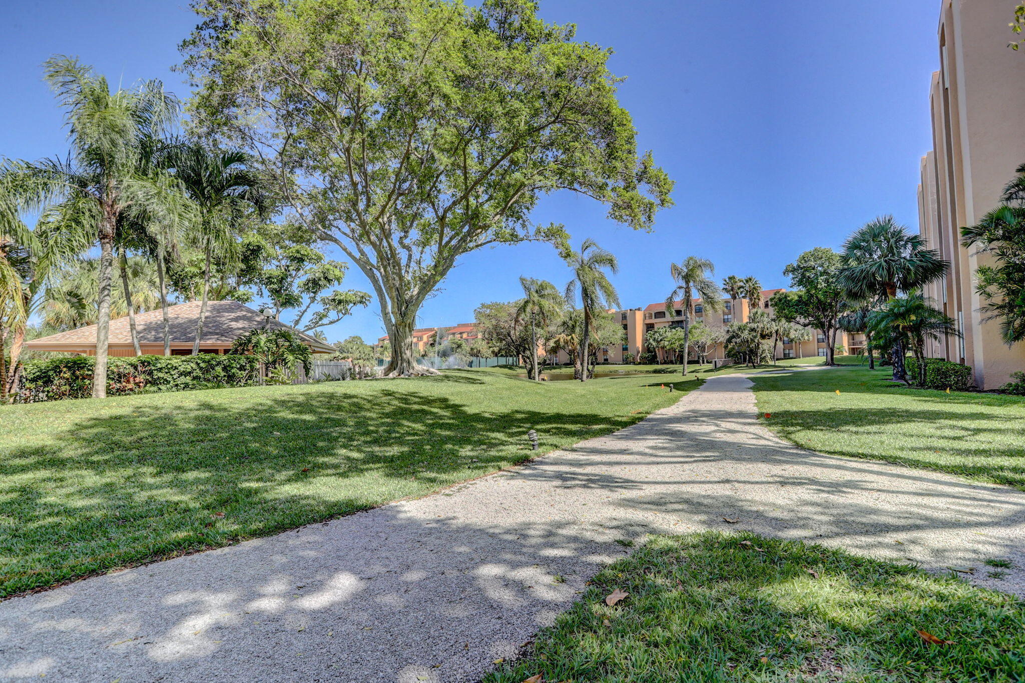 600 Egret Circle # 7504 Property Photo 43