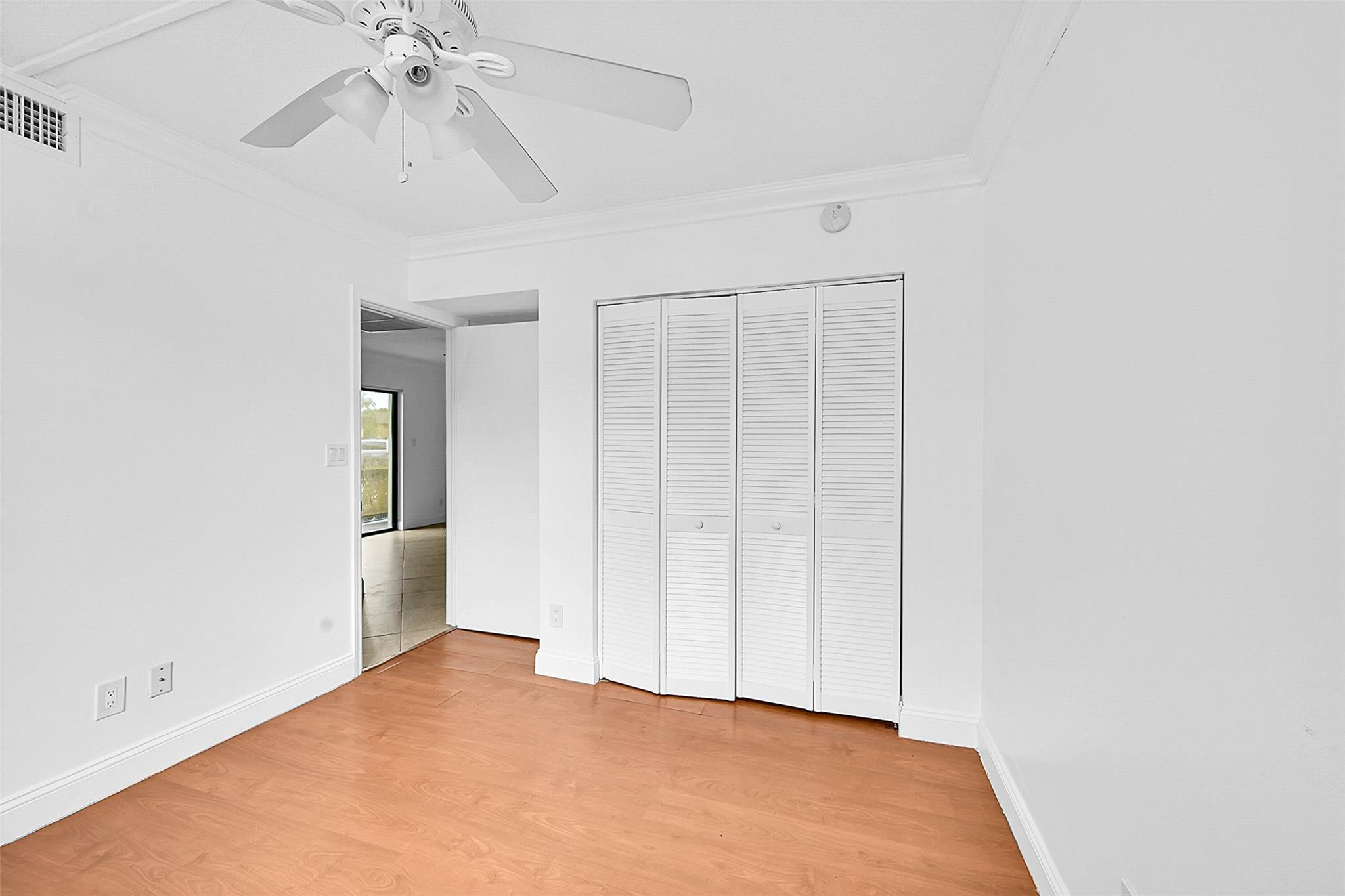10022 Winding Lake Road 102 Property Photo 18
