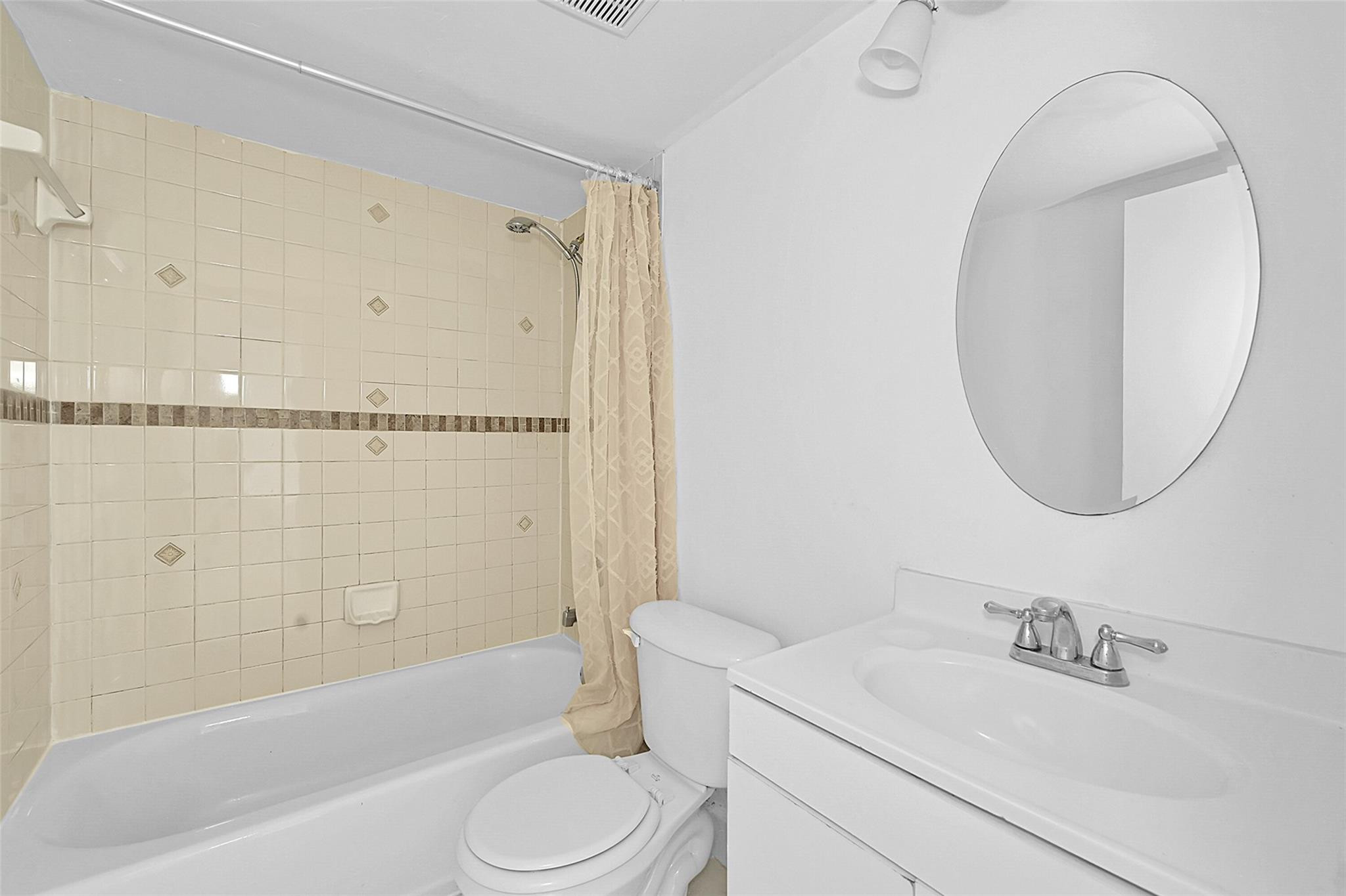 10022 Winding Lake Road 102 Property Photo 21
