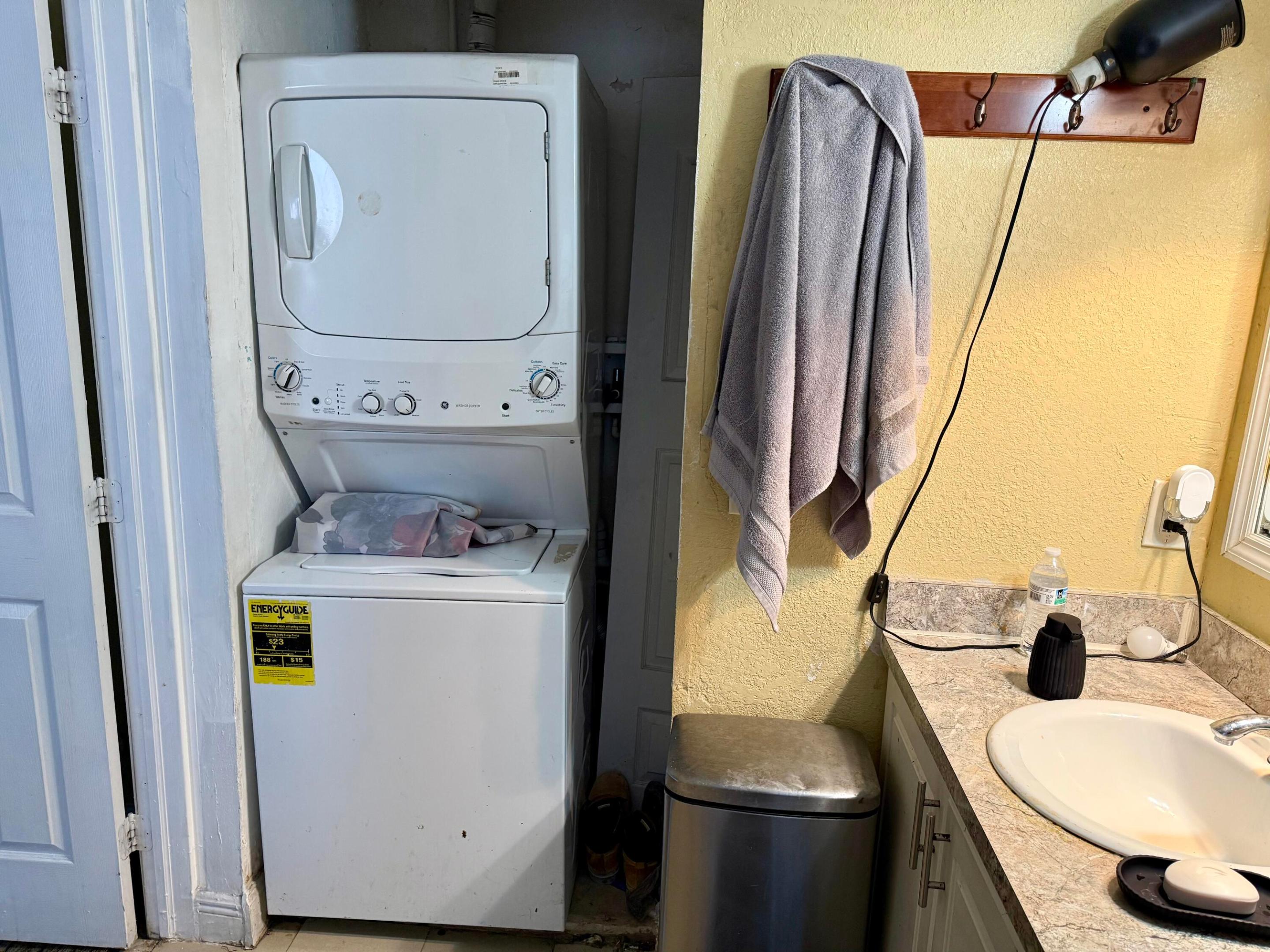 1105 W 34th Street Property Photo 11